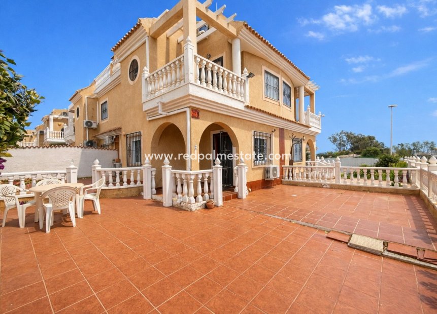 Resale - Town House -
Orihuela Costa - Cabo Roig