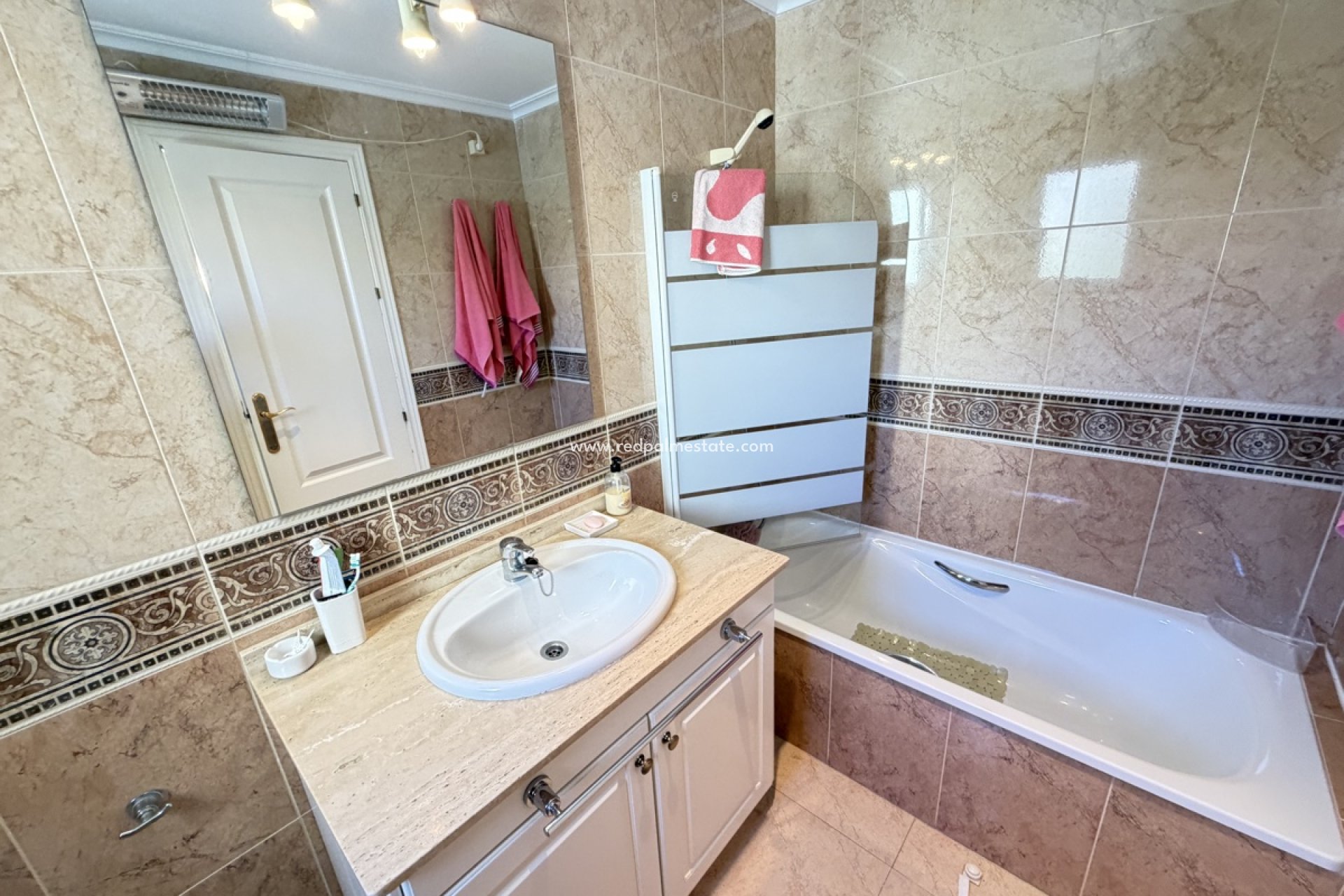 Resale - Town House -
Orihuela Costa - Campoamor