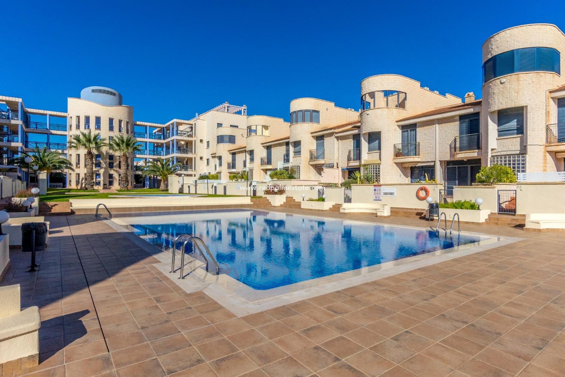 Resale - Town House -
Orihuela Costa - Campoamor