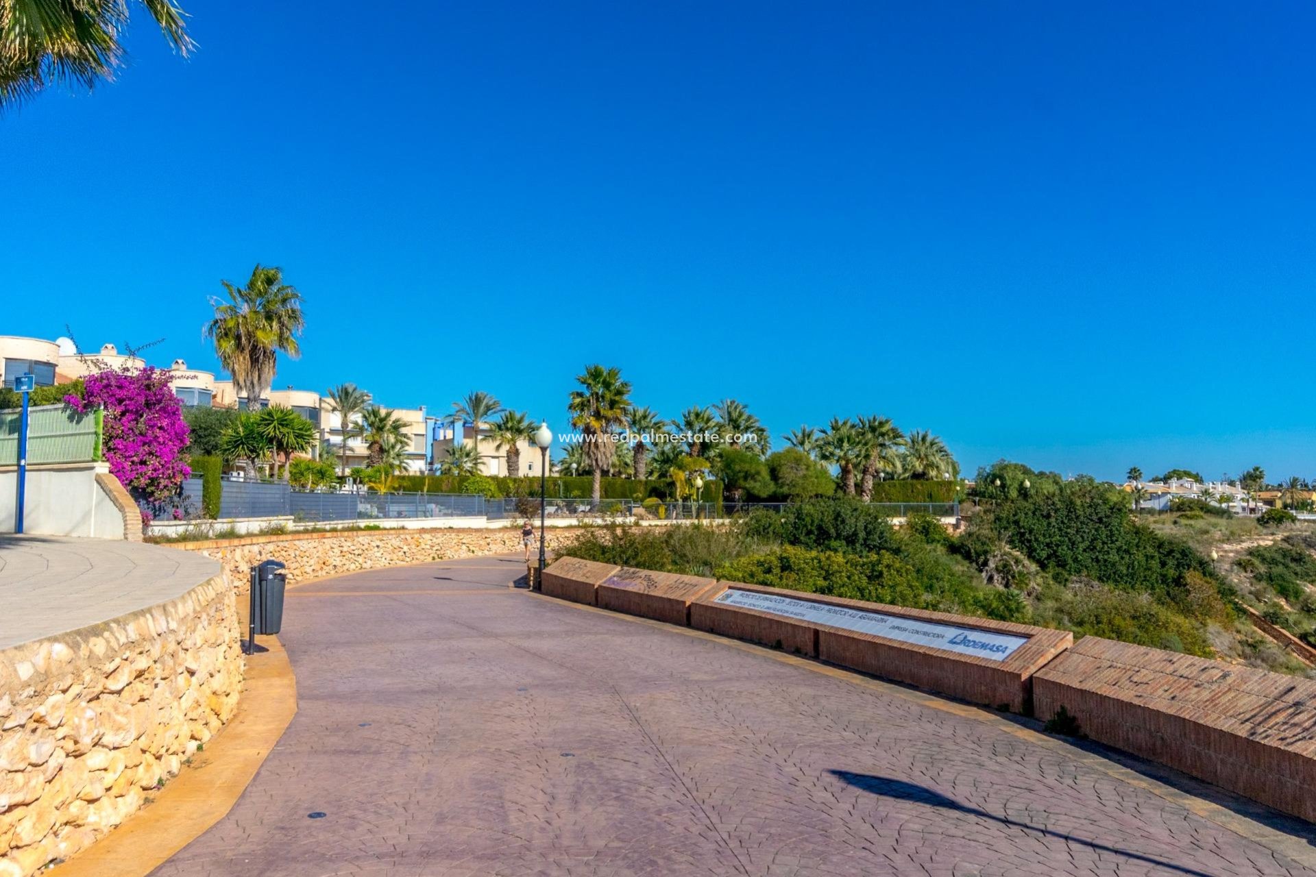 Resale - Town House -
Orihuela Costa - Campoamor