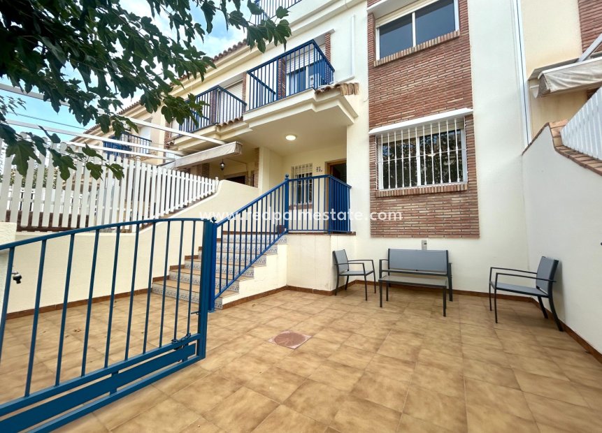 Resale - Town House -
Orihuela Costa - Campoamor