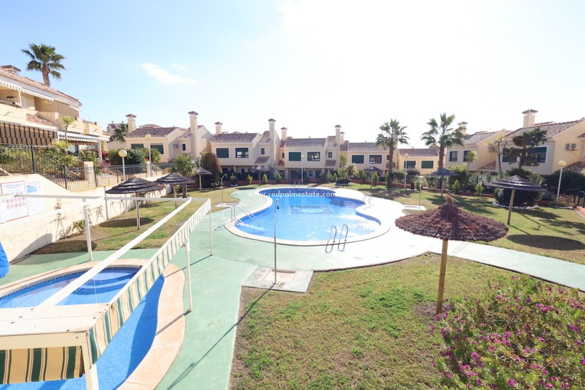Resale - Town House -
Orihuela Costa - Campoamor