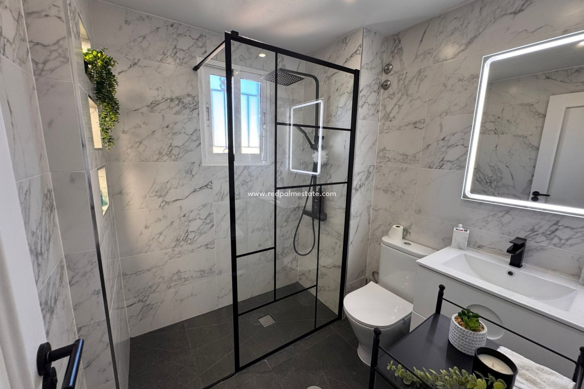 Resale - Town House -
Orihuela Costa - Campoamor