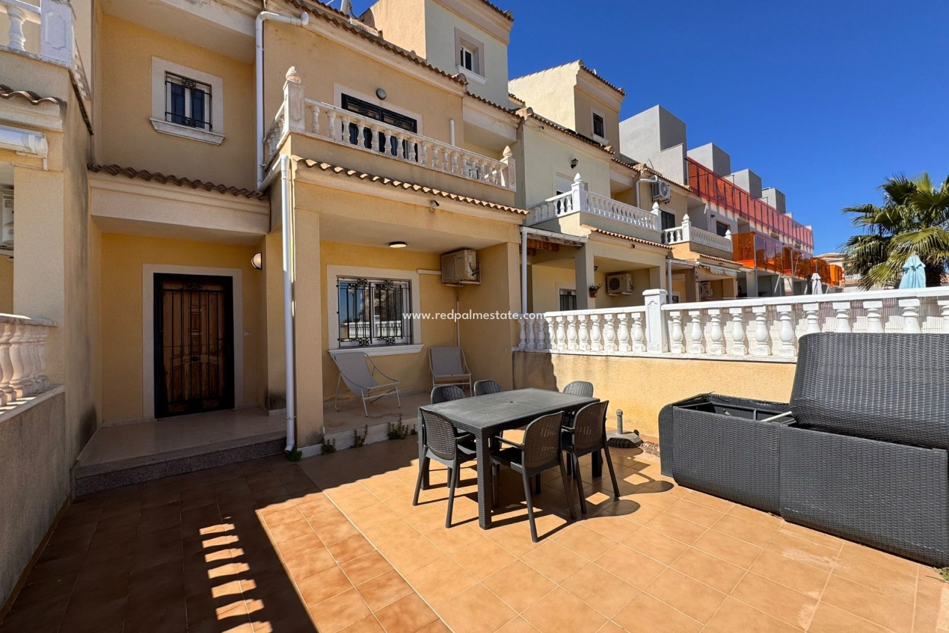 Resale - Town House -
Orihuela Costa - Campoamor