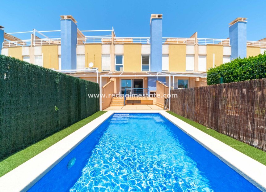 Resale - Town House -
Orihuela Costa - Campoamor