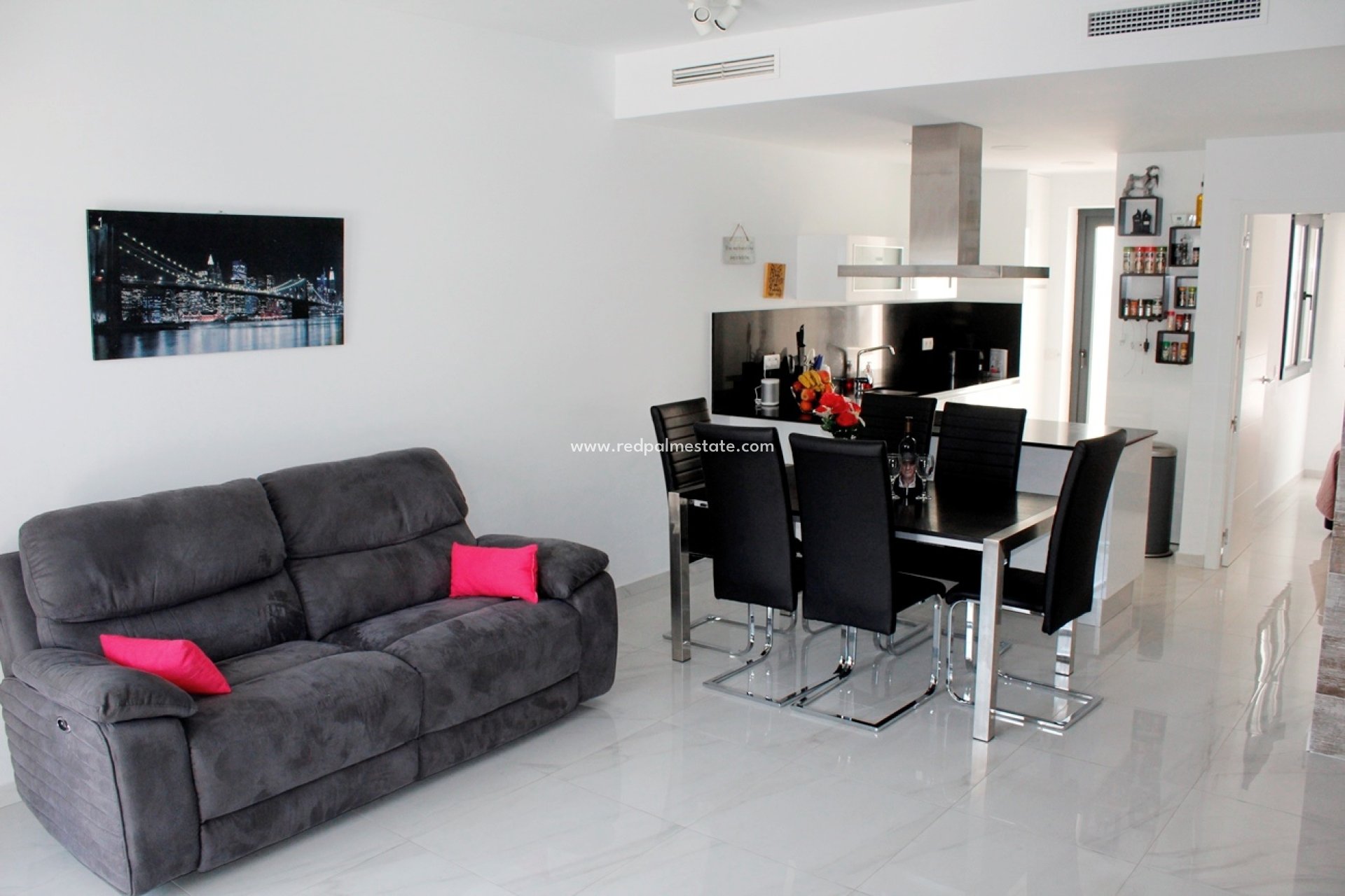 Resale - Town House -
Orihuela Costa - Costa Blanca