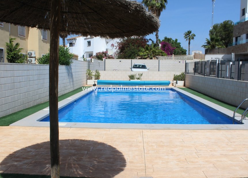 Resale - Town House -
Orihuela Costa - Costa Blanca