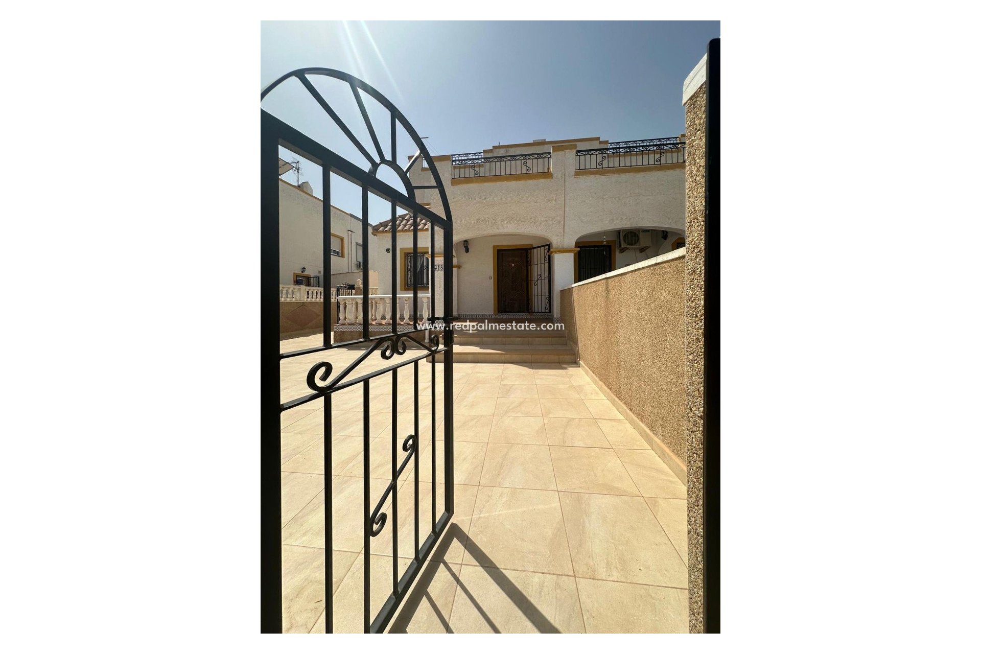 Resale - Town House -
Orihuela Costa - Costa Blanca