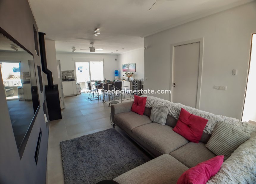 Resale - Town House -
Orihuela Costa - Costa Blanca