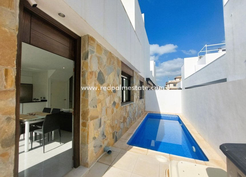 Resale - Town House -
Orihuela Costa - Costa Blanca