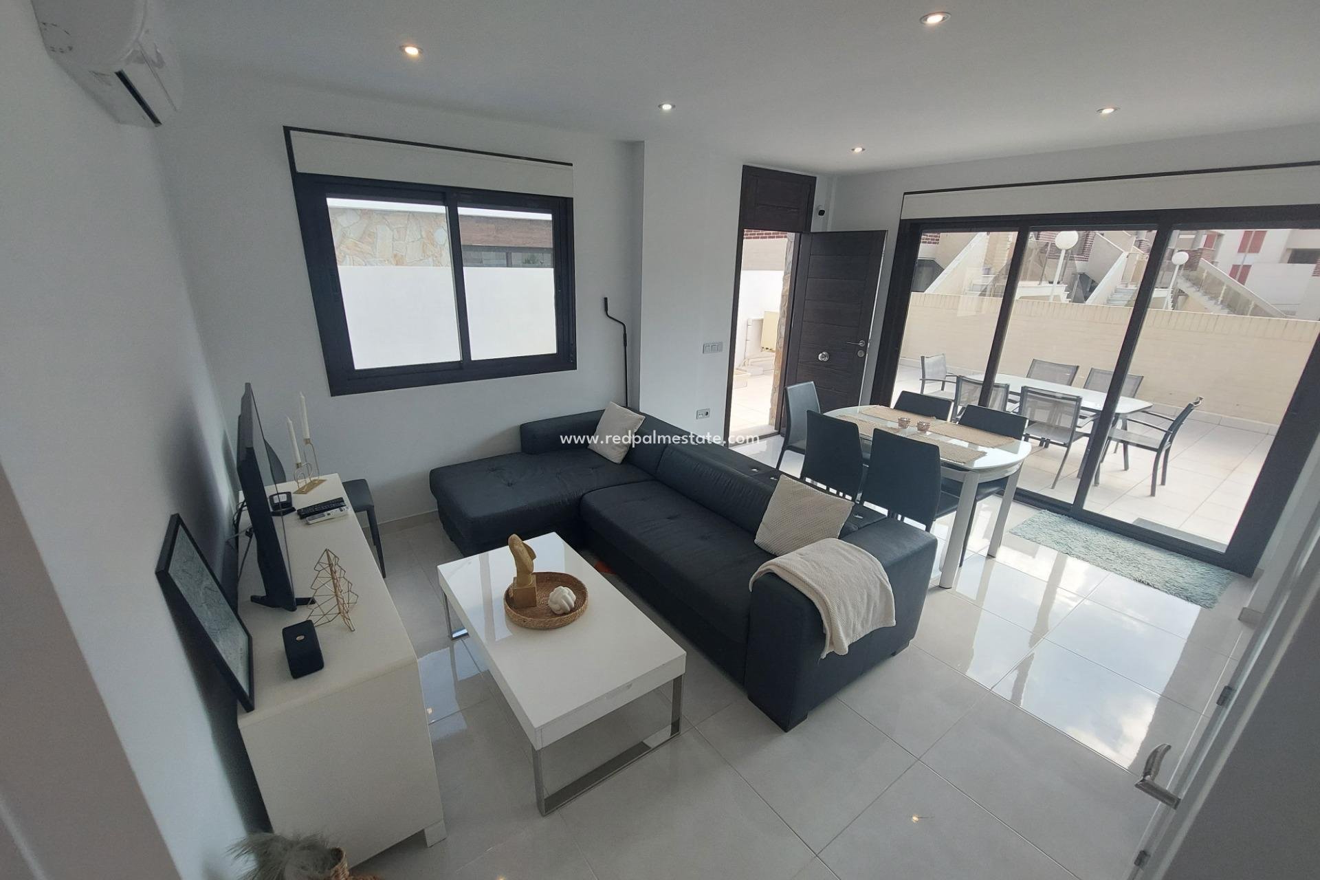 Resale - Town House -
Orihuela Costa - Costa Blanca