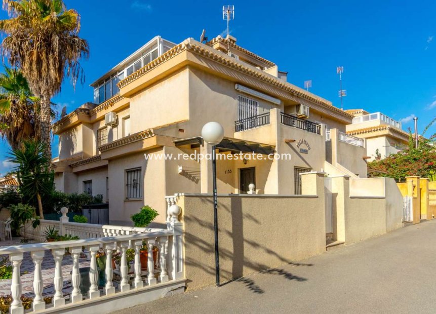 Resale - Town House -
Orihuela Costa - Costa Blanca