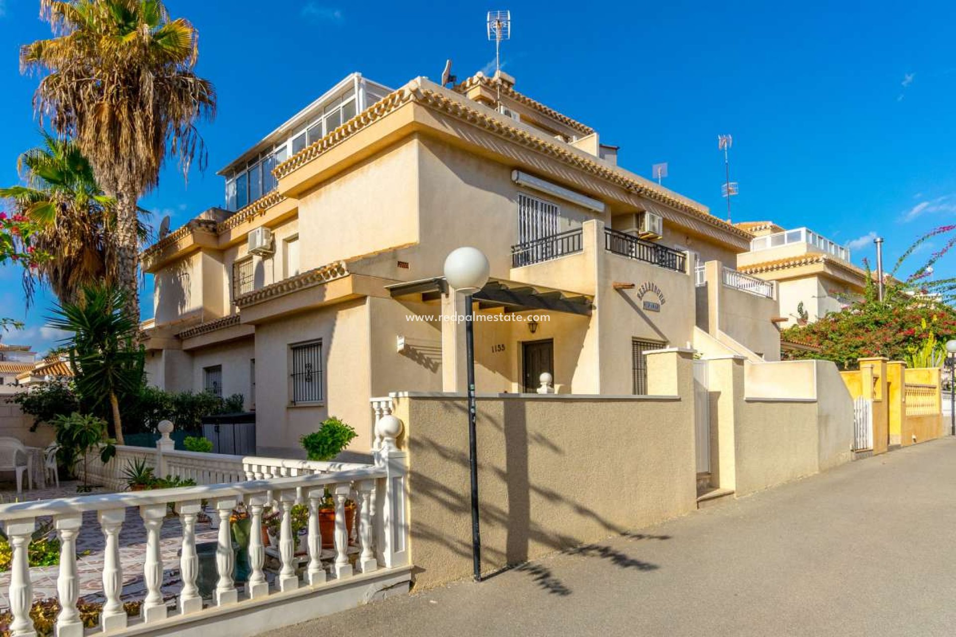 Resale - Town House -
Orihuela Costa - Costa Blanca