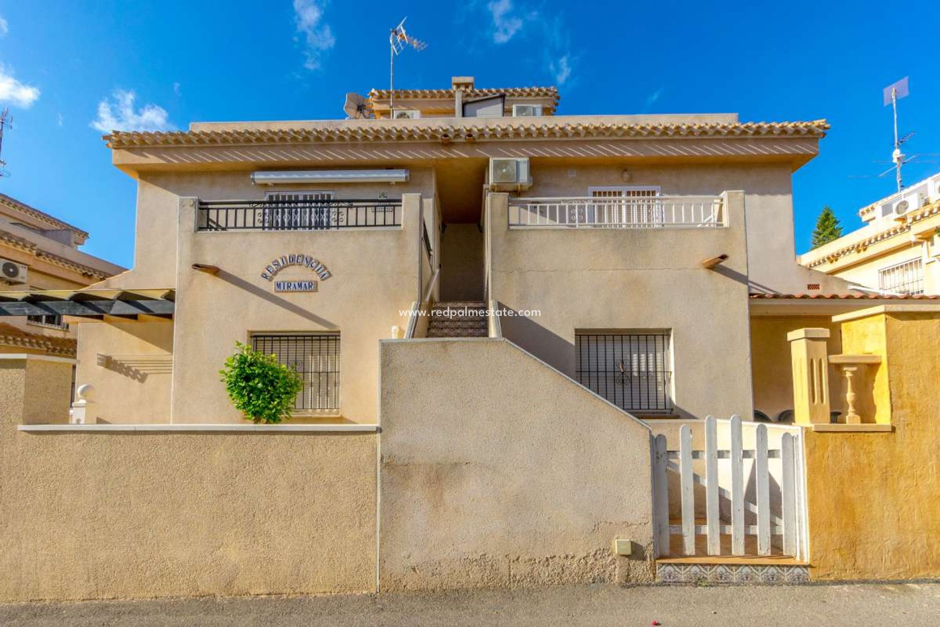 Resale - Town House -
Orihuela Costa - Costa Blanca