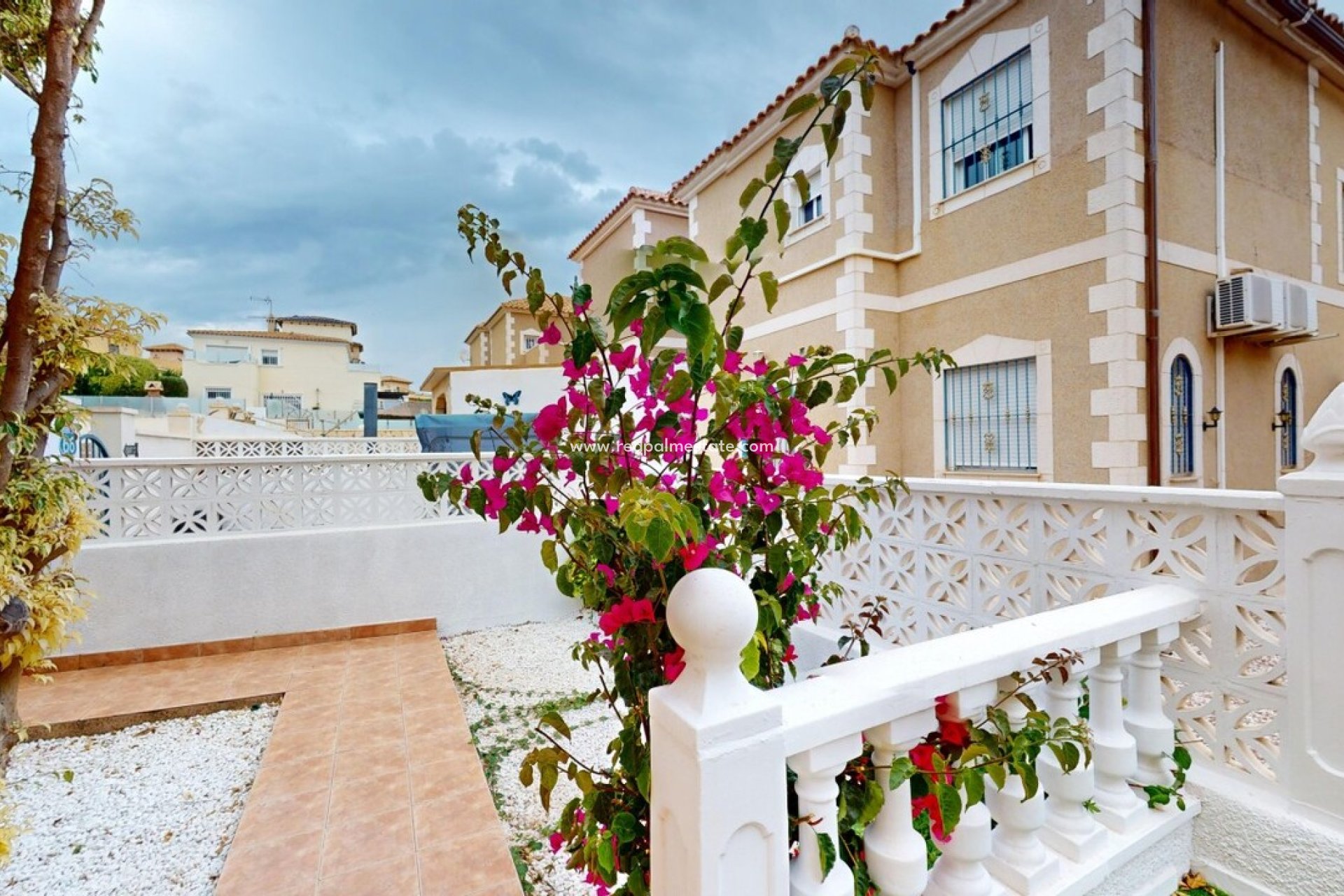 Resale - Town House -
Orihuela Costa - Costa Blanca