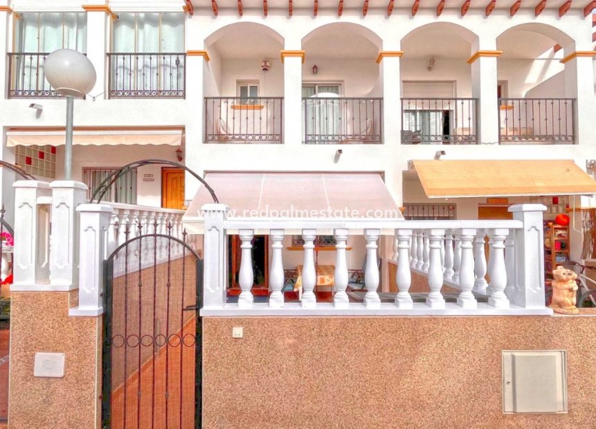 Resale - Town House -
Orihuela Costa - Costa Blanca