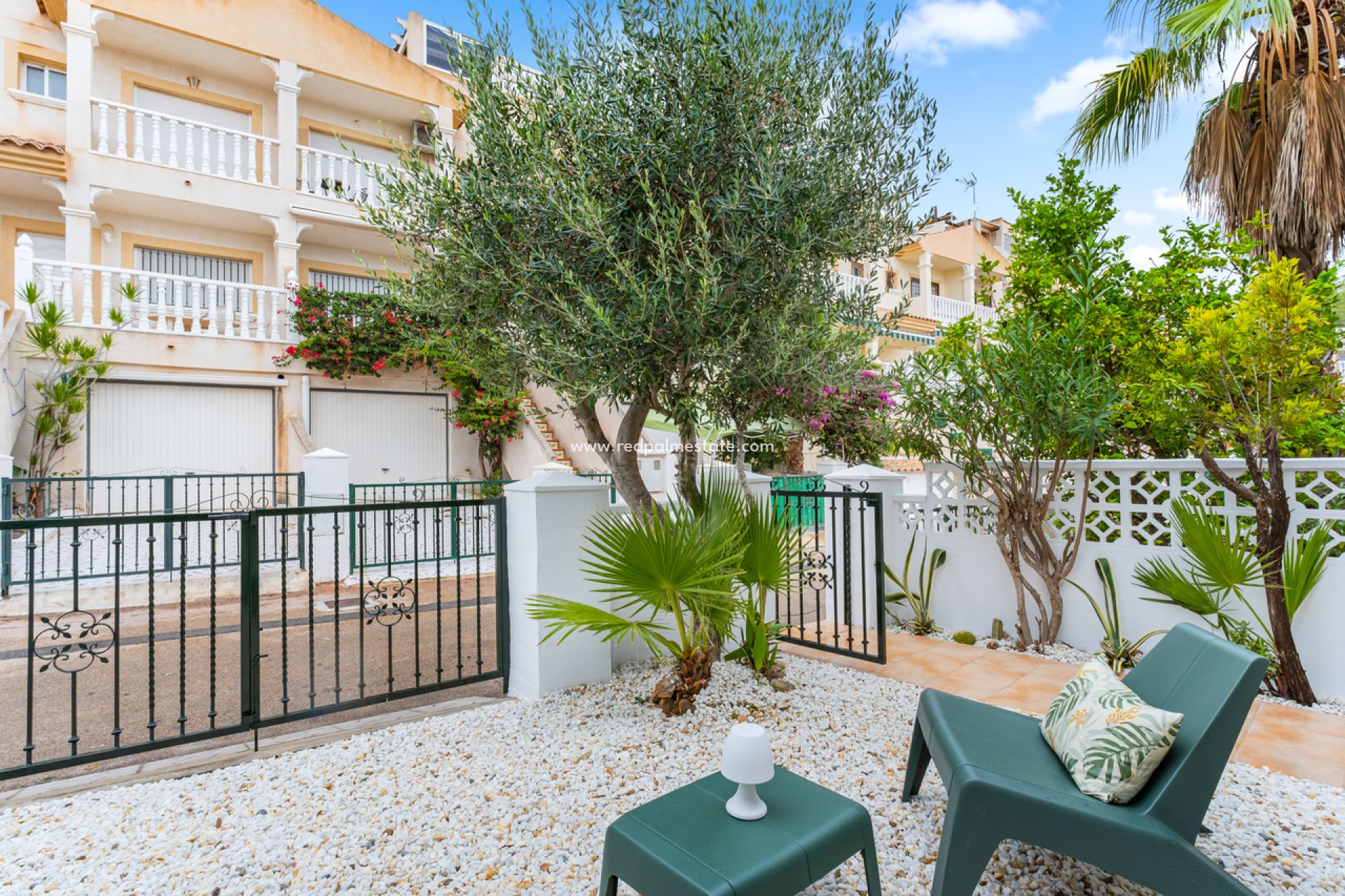 Resale - Town House -
Orihuela Costa - Costa Blanca