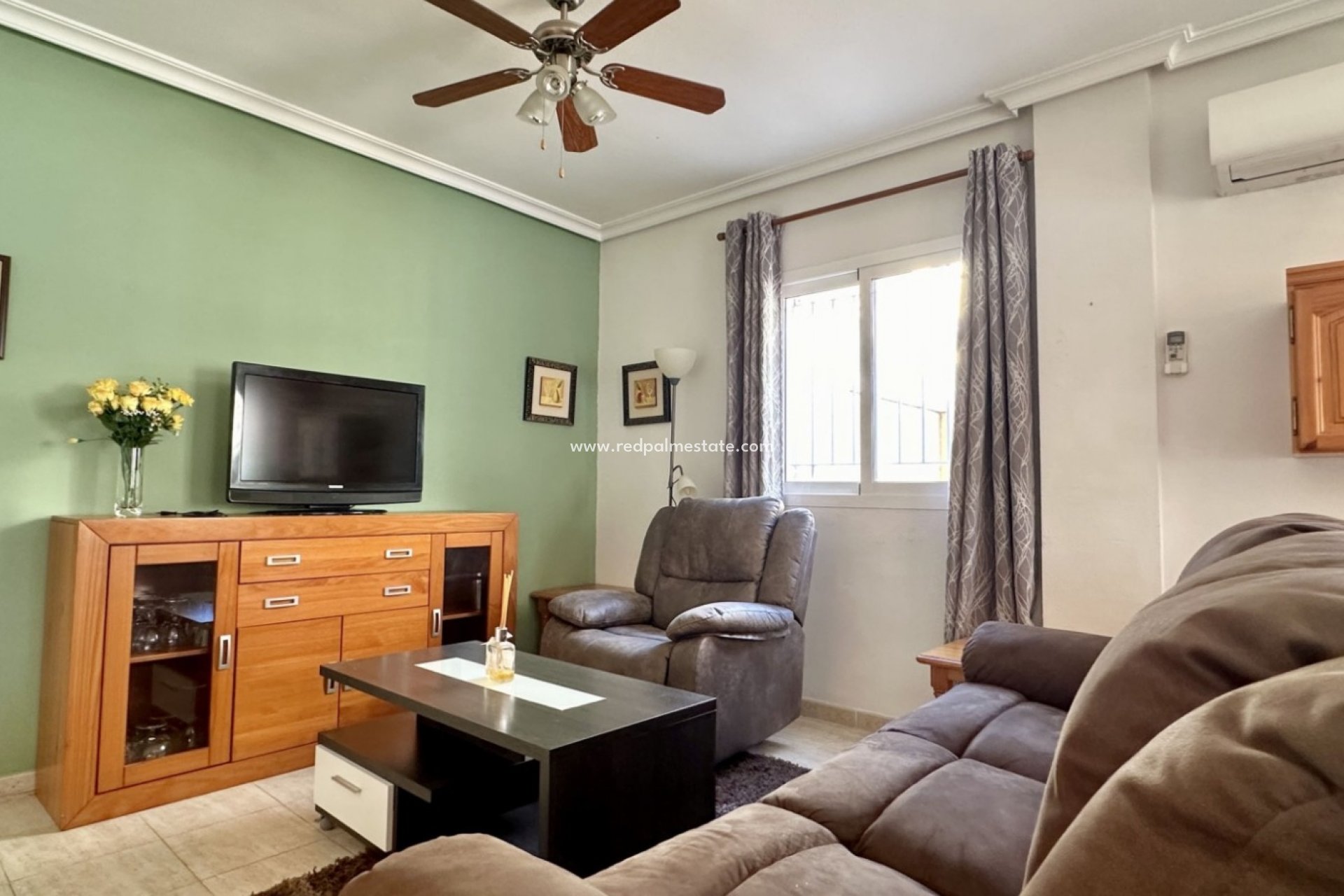 Resale - Town House -
Orihuela Costa - Costa Blanca