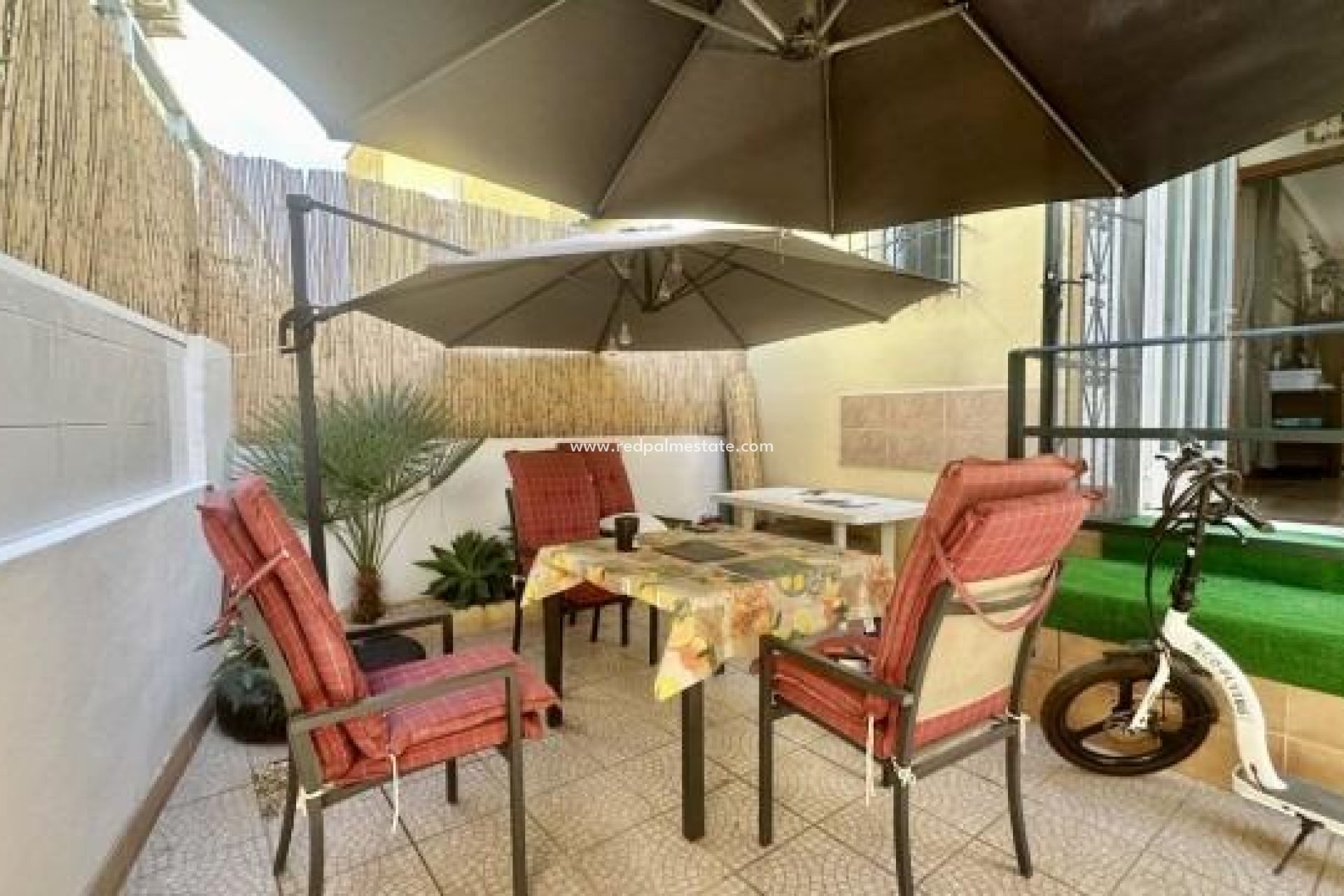 Resale - Town House -
Orihuela Costa - Costa Blanca