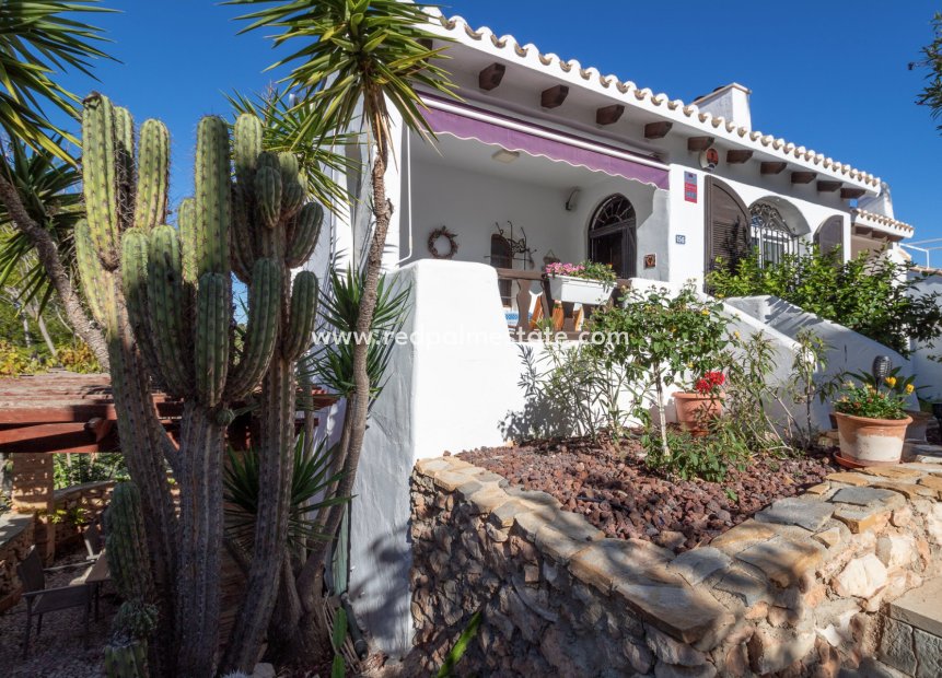 Resale - Town House -
Orihuela Costa - Fortuna