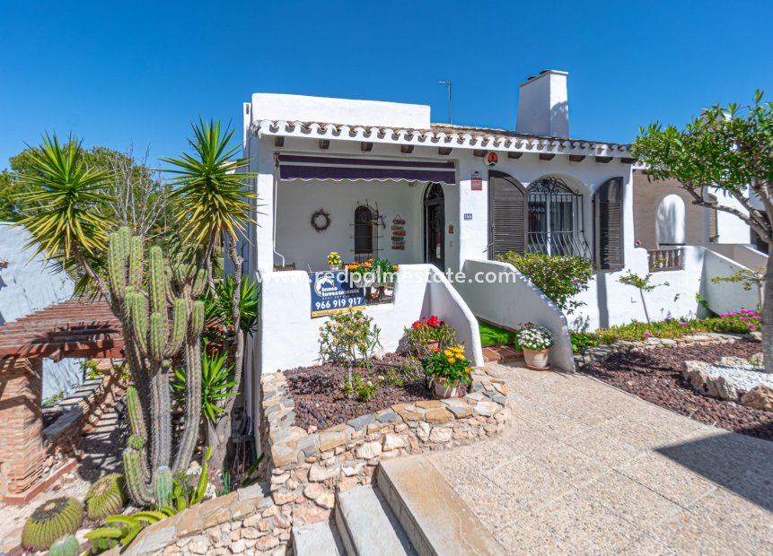 Resale - Town House -
Orihuela Costa - Fortuna