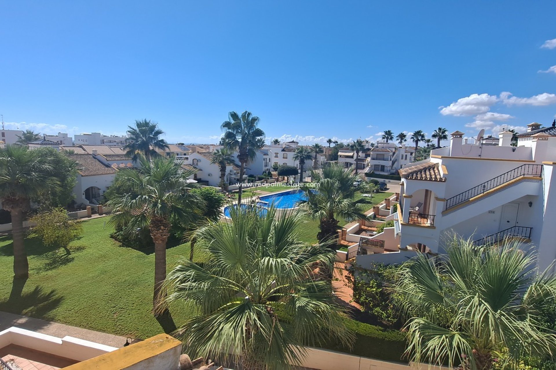 Resale - Town House -
Orihuela Costa - Inland