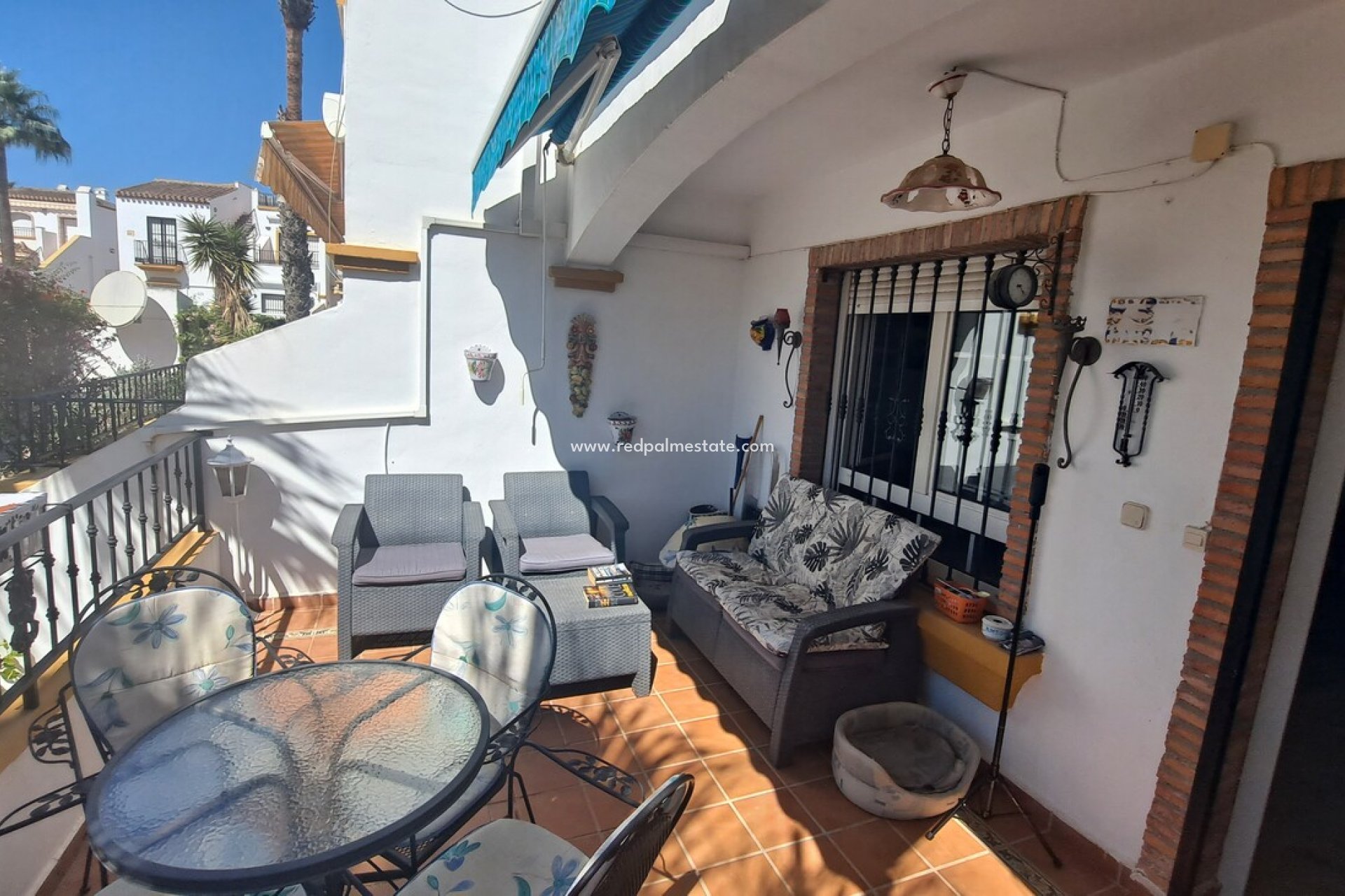 Resale - Town House -
Orihuela Costa - Inland
