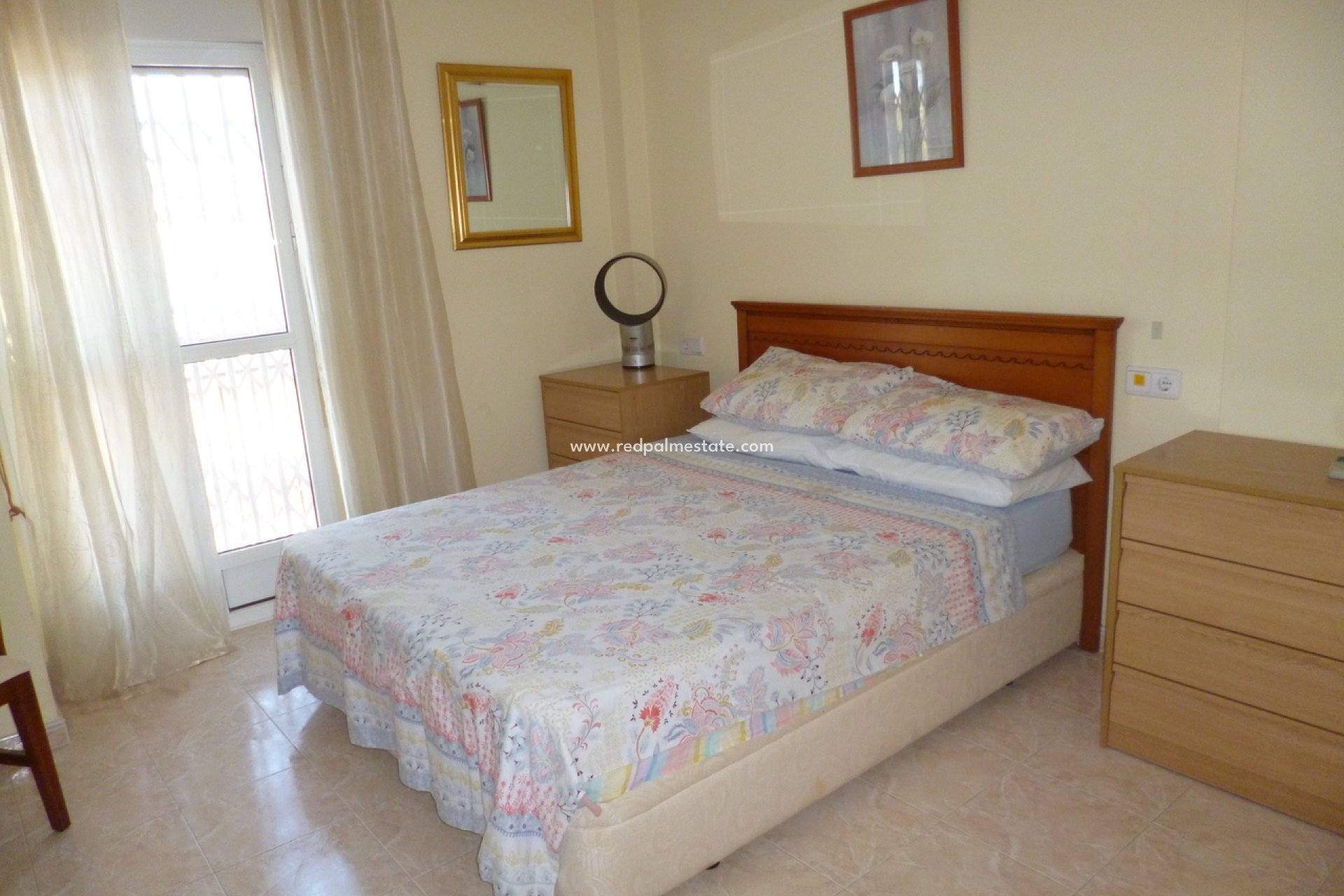 Resale - Town House -
Orihuela Costa - Inland