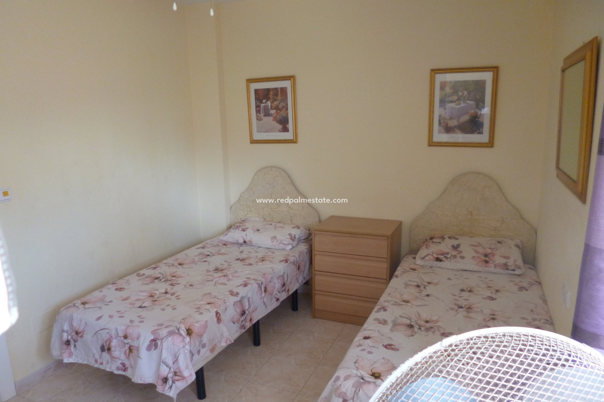 Resale - Town House -
Orihuela Costa - Inland