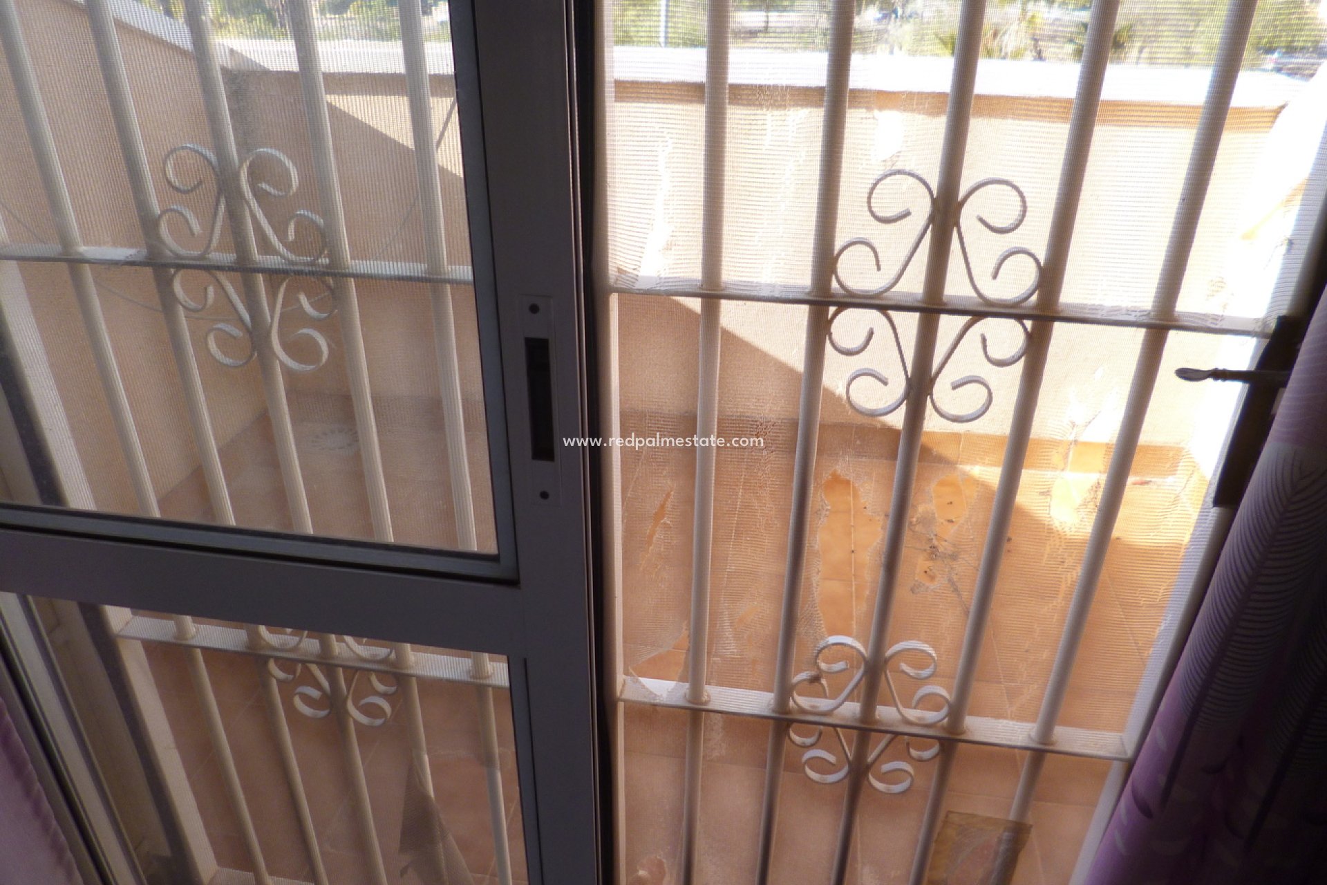 Resale - Town House -
Orihuela Costa - Inland