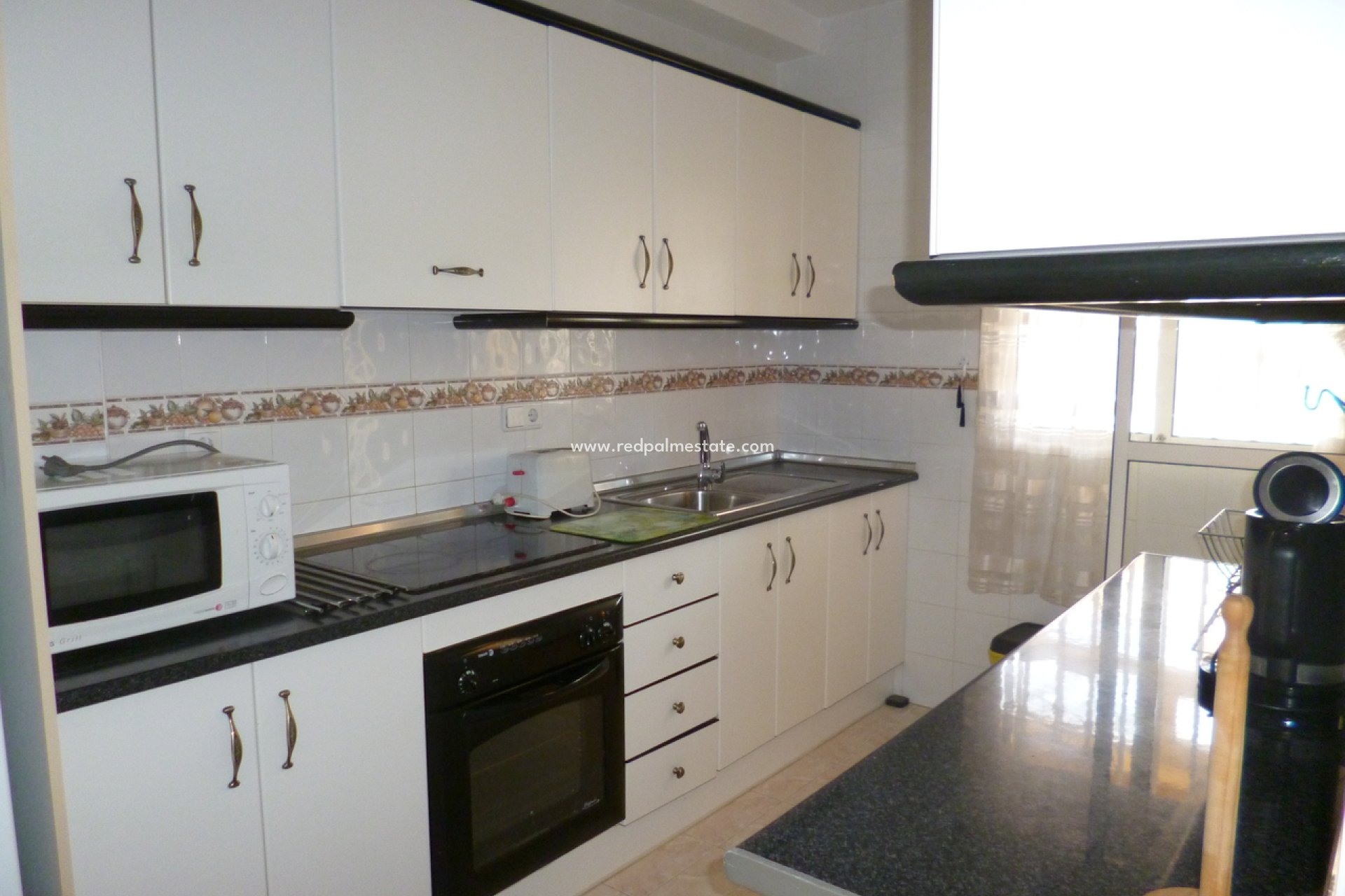 Resale - Town House -
Orihuela Costa - Inland