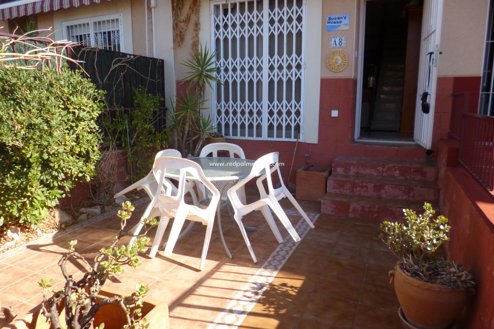 Resale - Town House -
Orihuela Costa - Inland