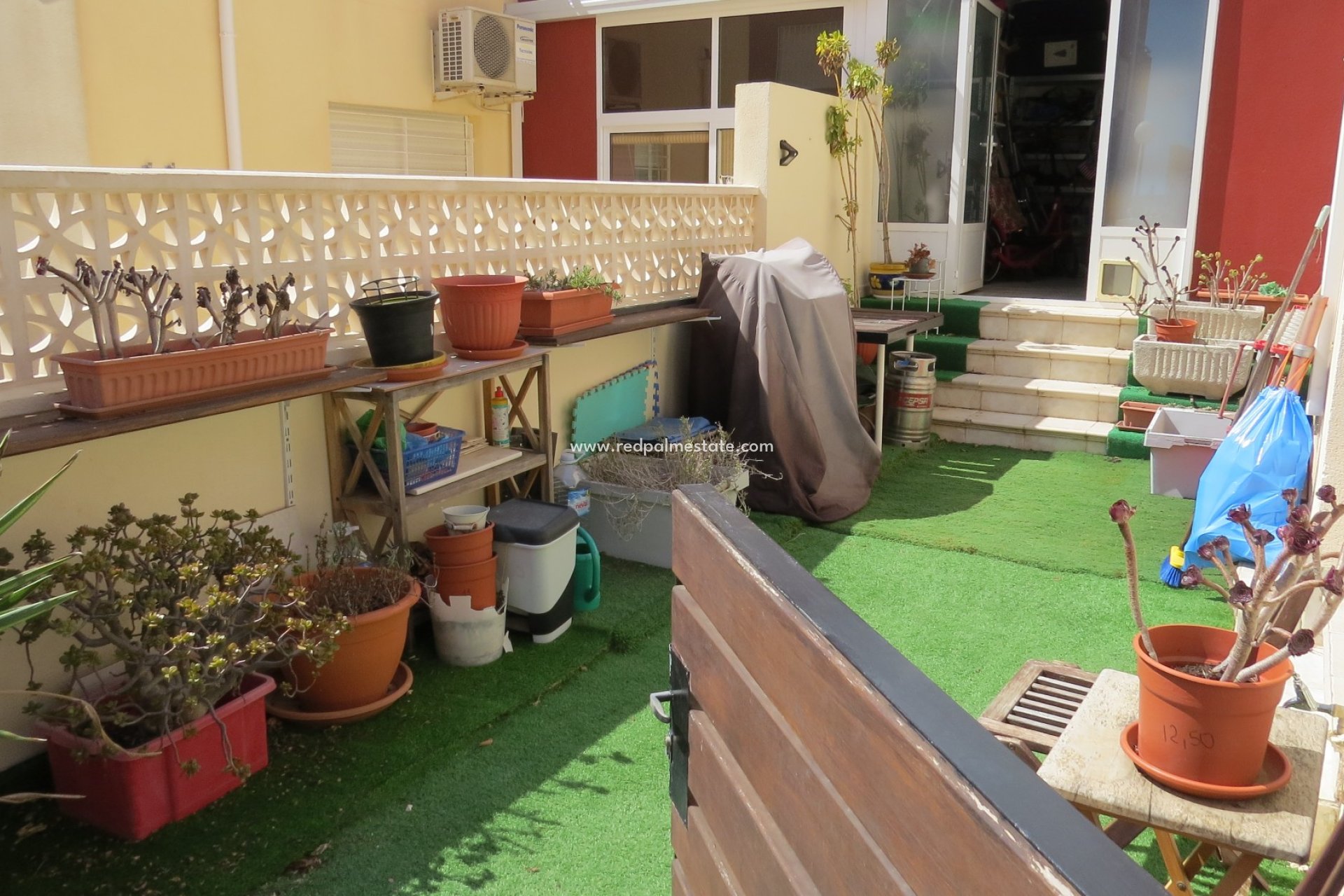 Resale - Town House -
Orihuela Costa - Inland