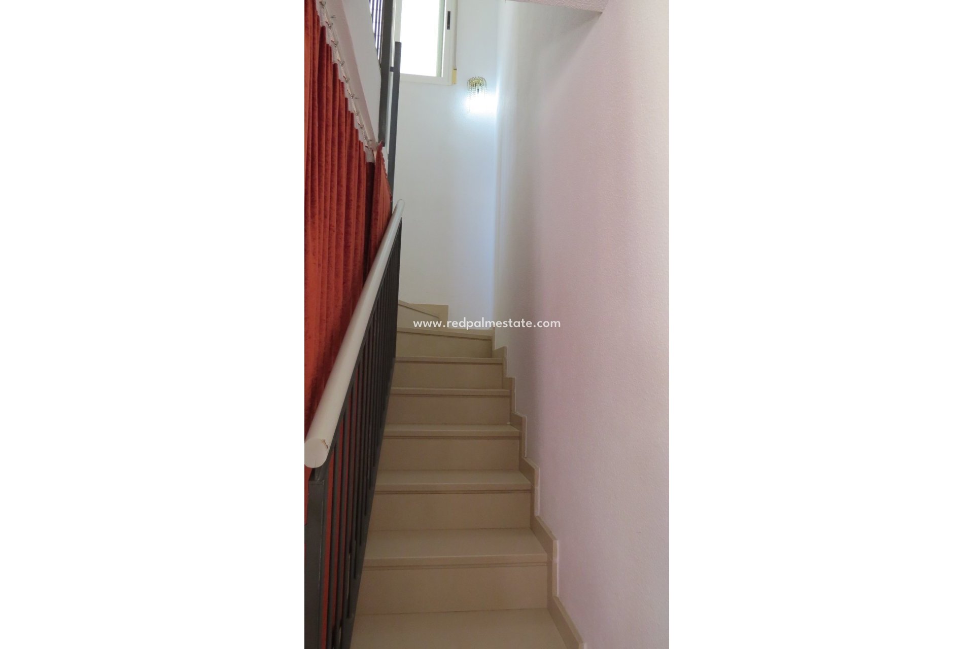 Resale - Town House -
Orihuela Costa - Inland