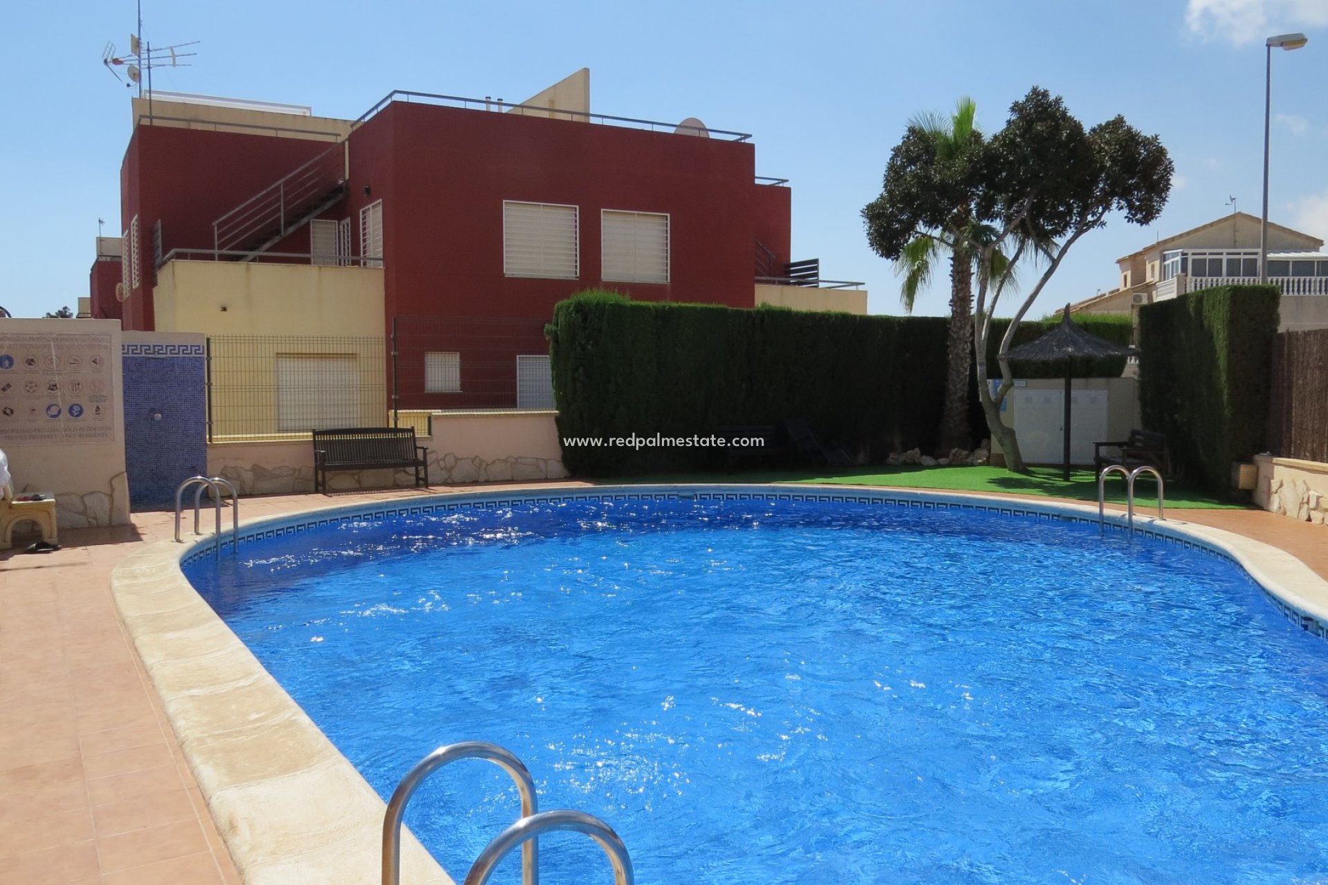 Resale - Town House -
Orihuela Costa - Inland