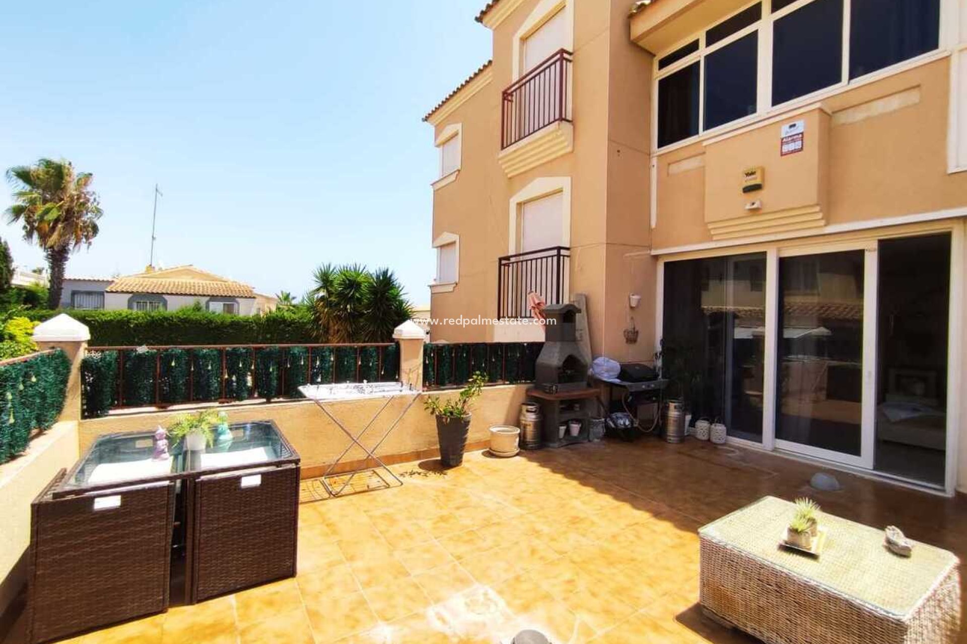 Resale - Town House -
Orihuela Costa - Inland