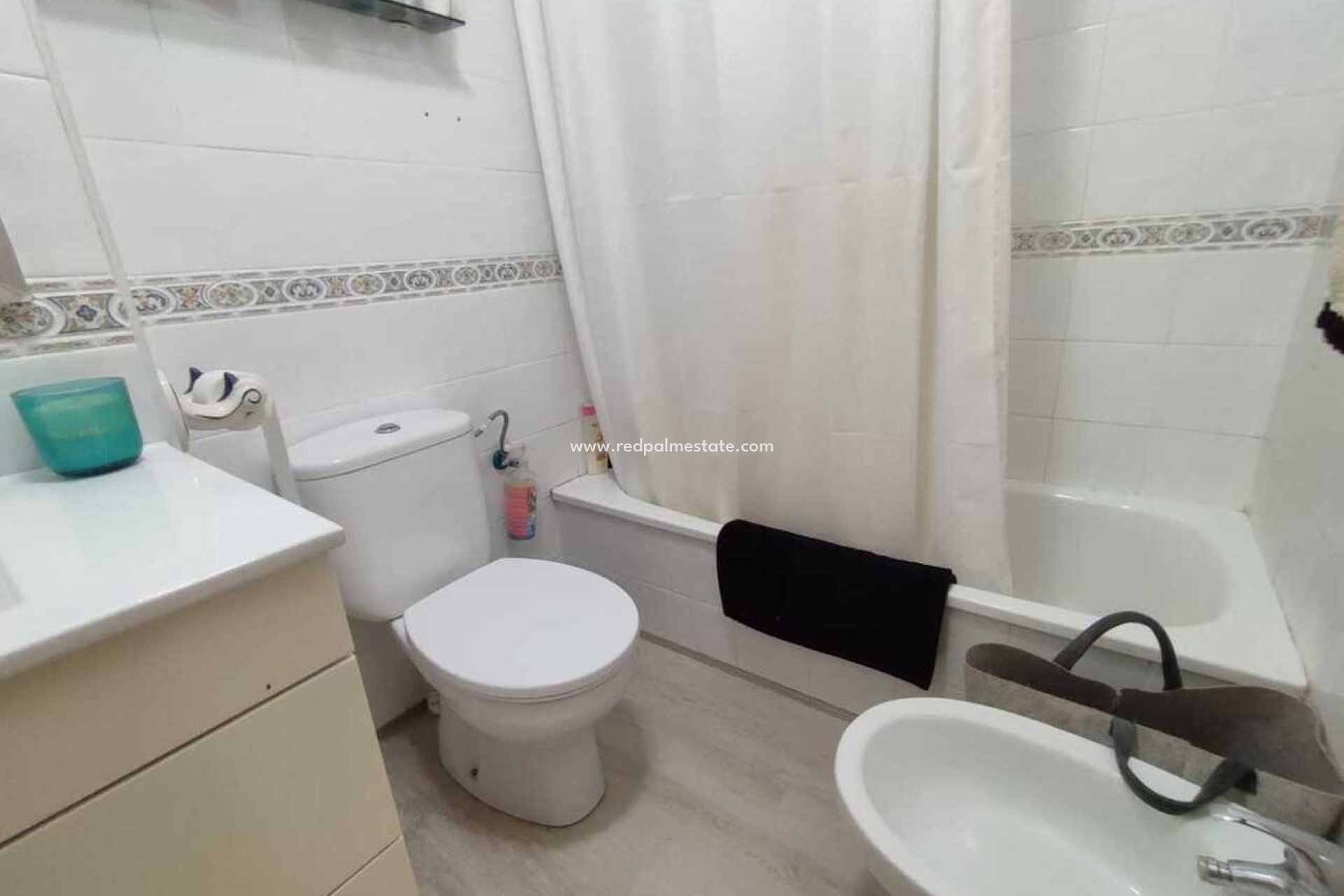 Resale - Town House -
Orihuela Costa - Inland