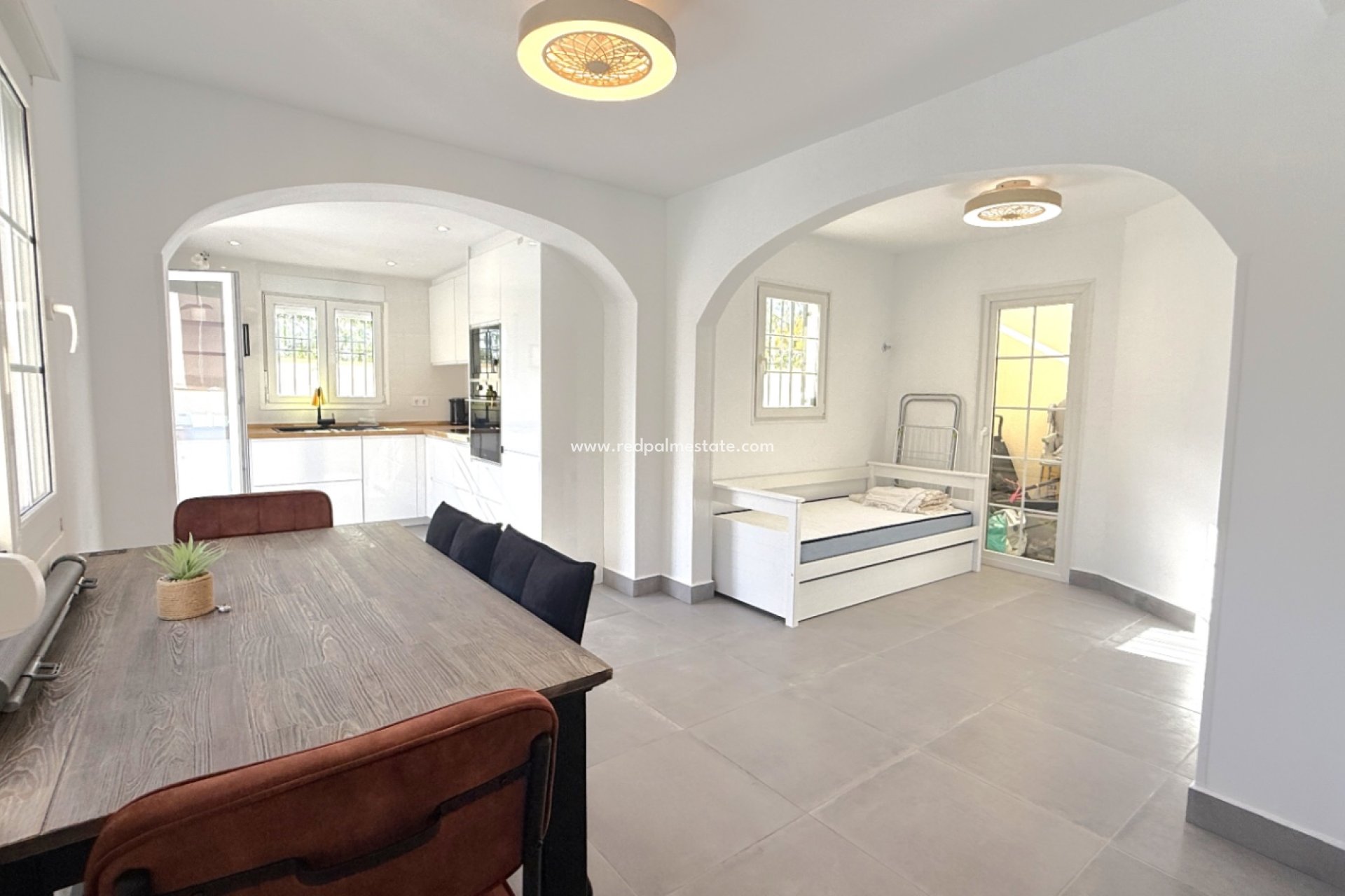 Resale - Town House -
Orihuela Costa - Inland