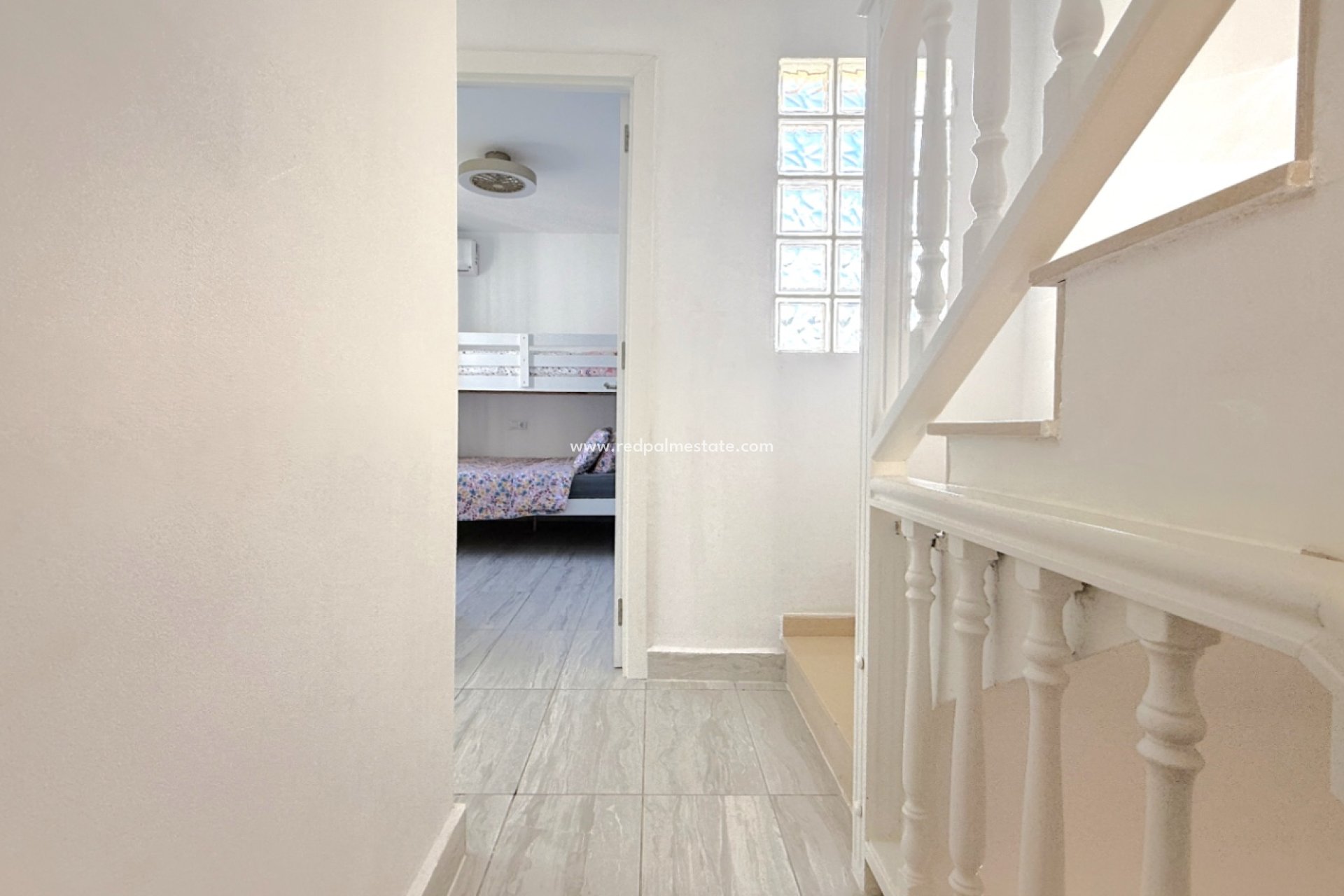 Resale - Town House -
Orihuela Costa - Inland