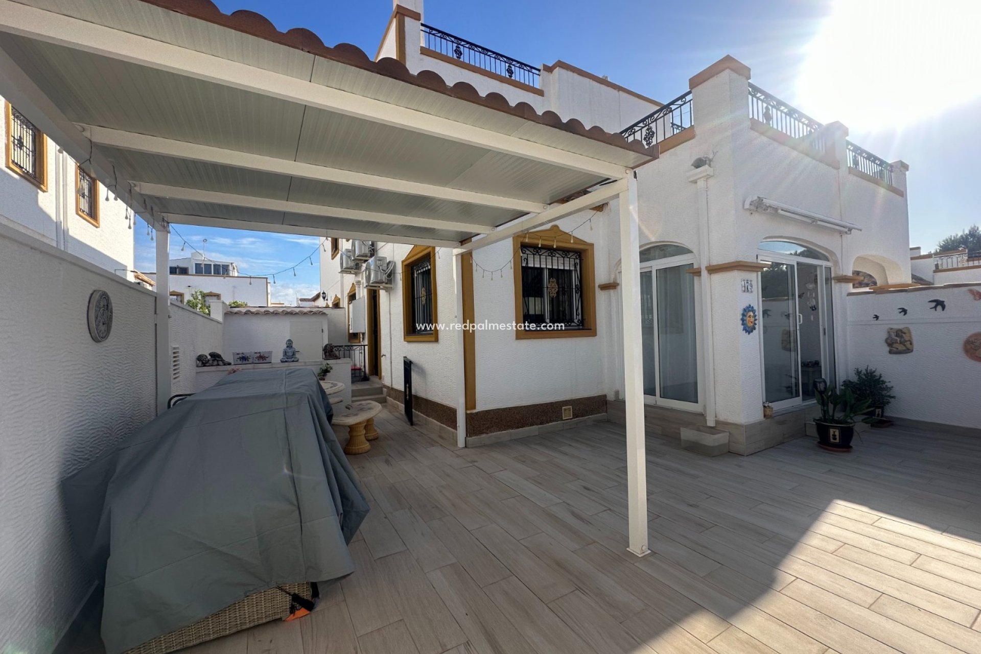Resale - Town House -
Orihuela Costa - Inland