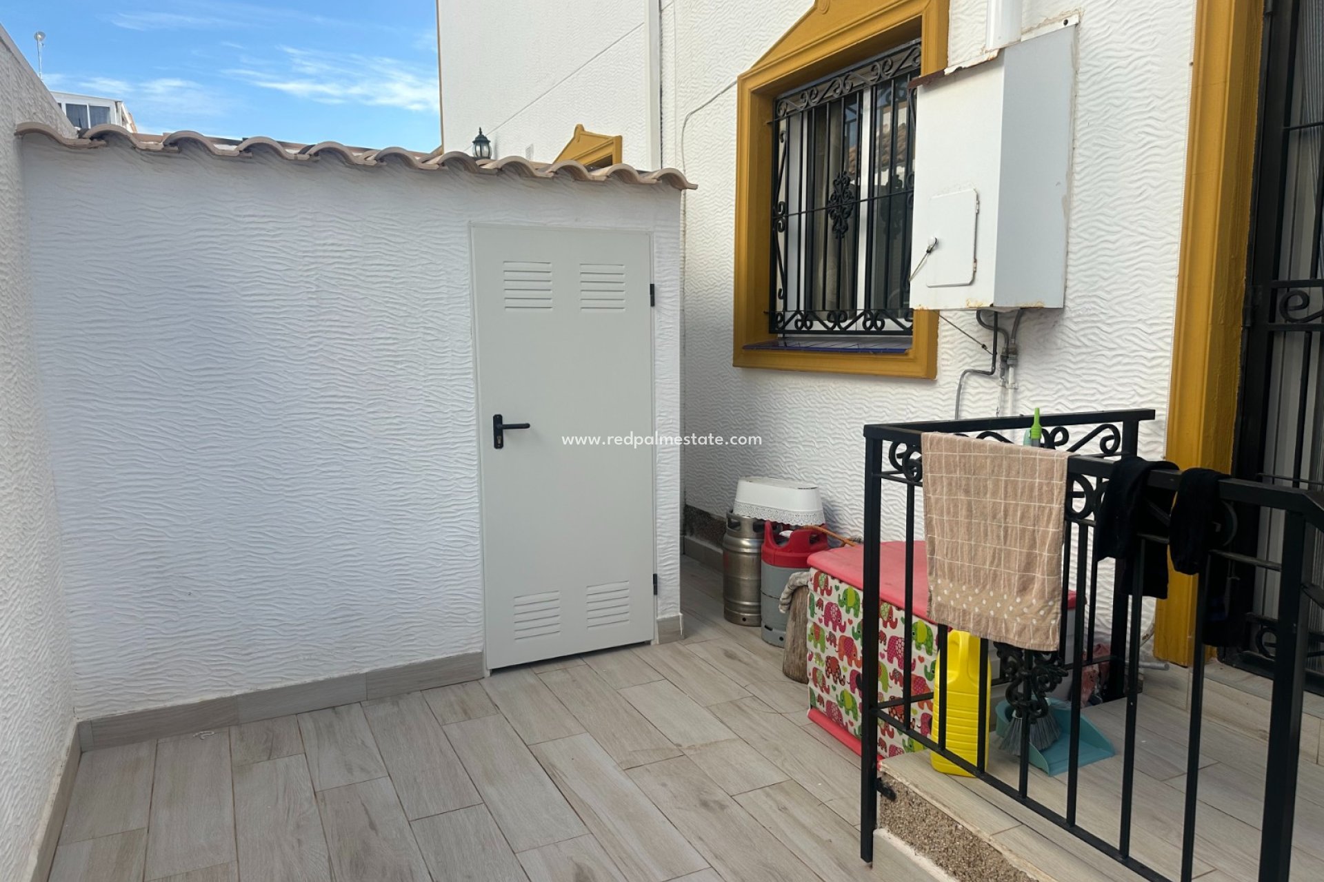Resale - Town House -
Orihuela Costa - Inland