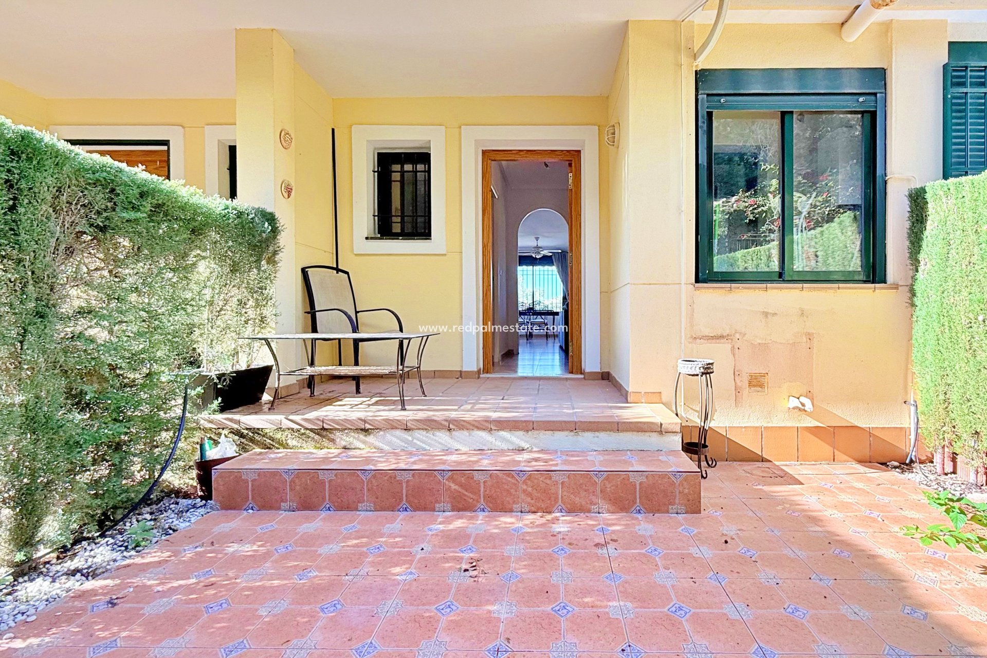 Resale - Town House -
Orihuela Costa - Inland