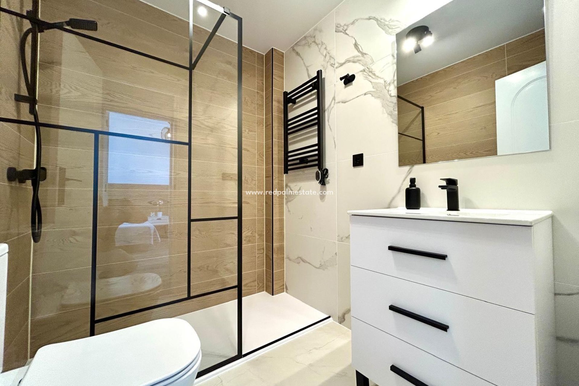 Resale - Town House -
Orihuela Costa - Inland