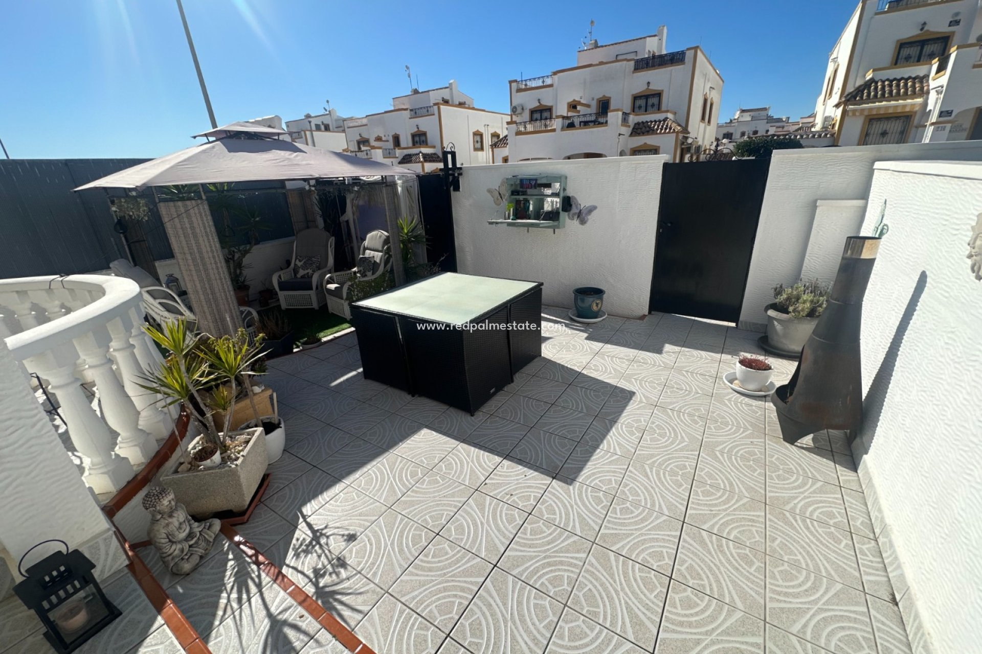 Resale - Town House -
Orihuela Costa - Inland
