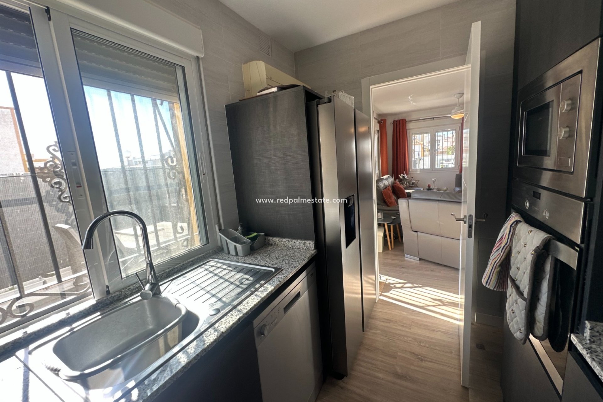 Resale - Town House -
Orihuela Costa - Inland