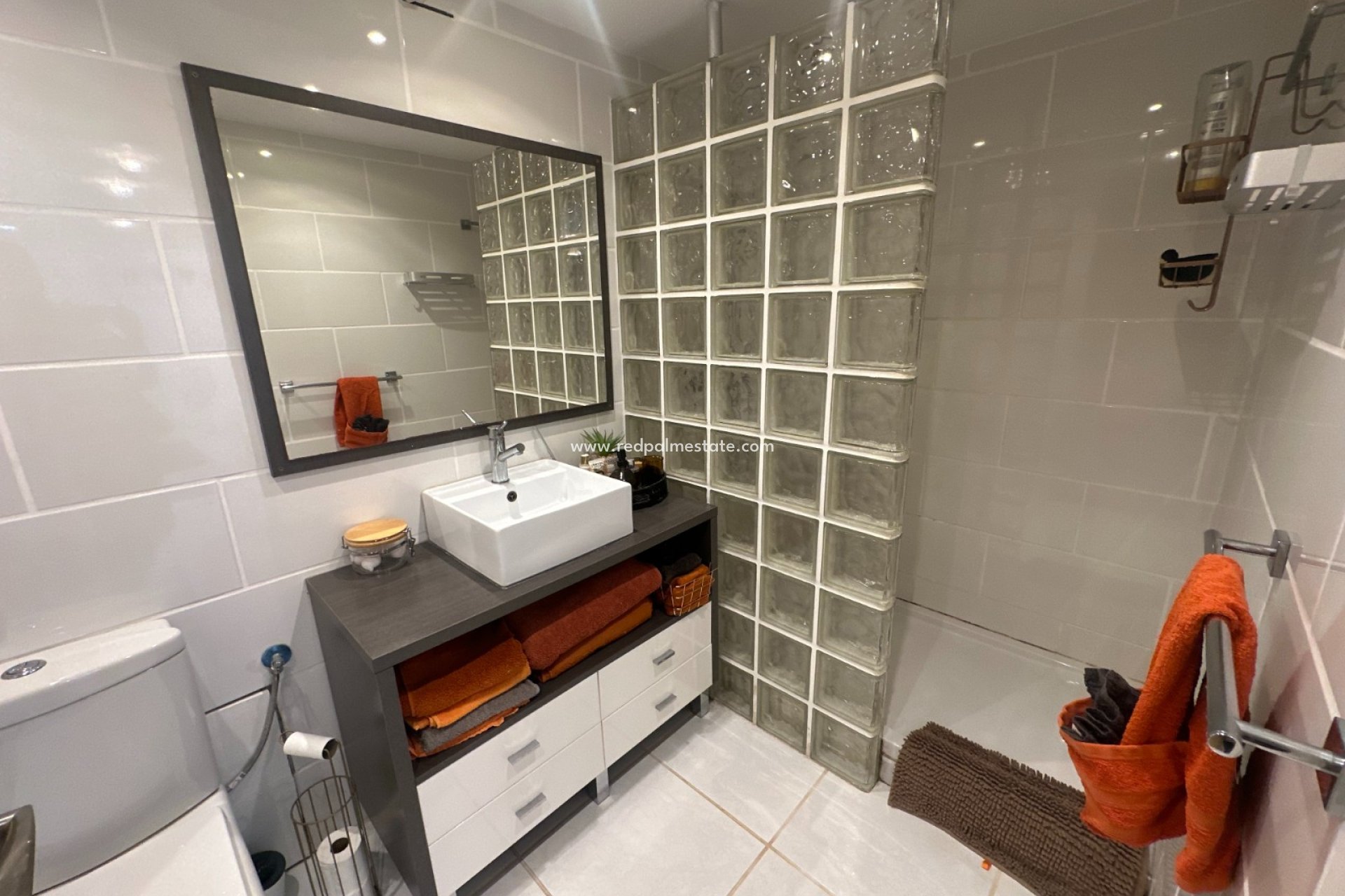 Resale - Town House -
Orihuela Costa - Inland