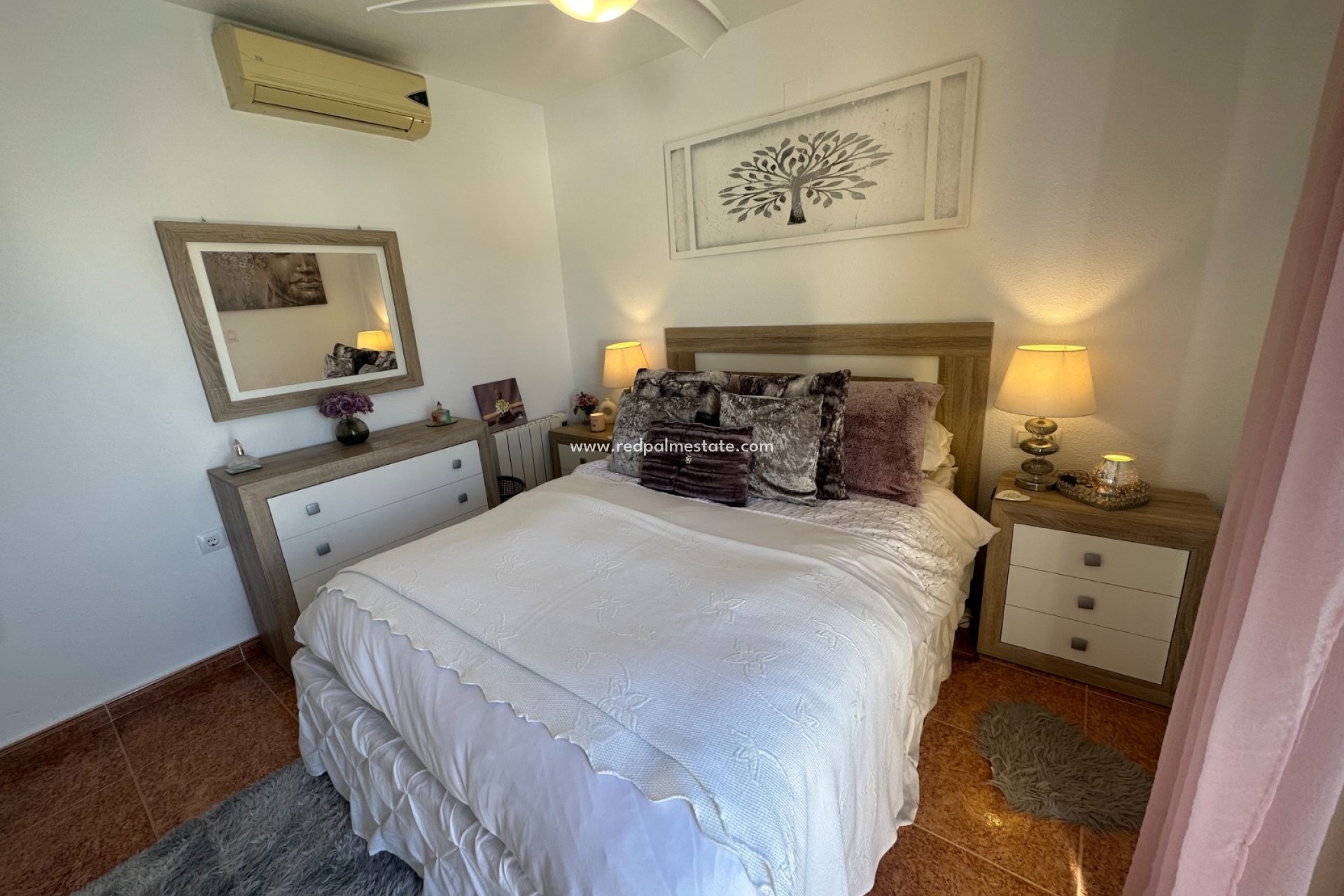 Resale - Town House -
Orihuela Costa - Inland