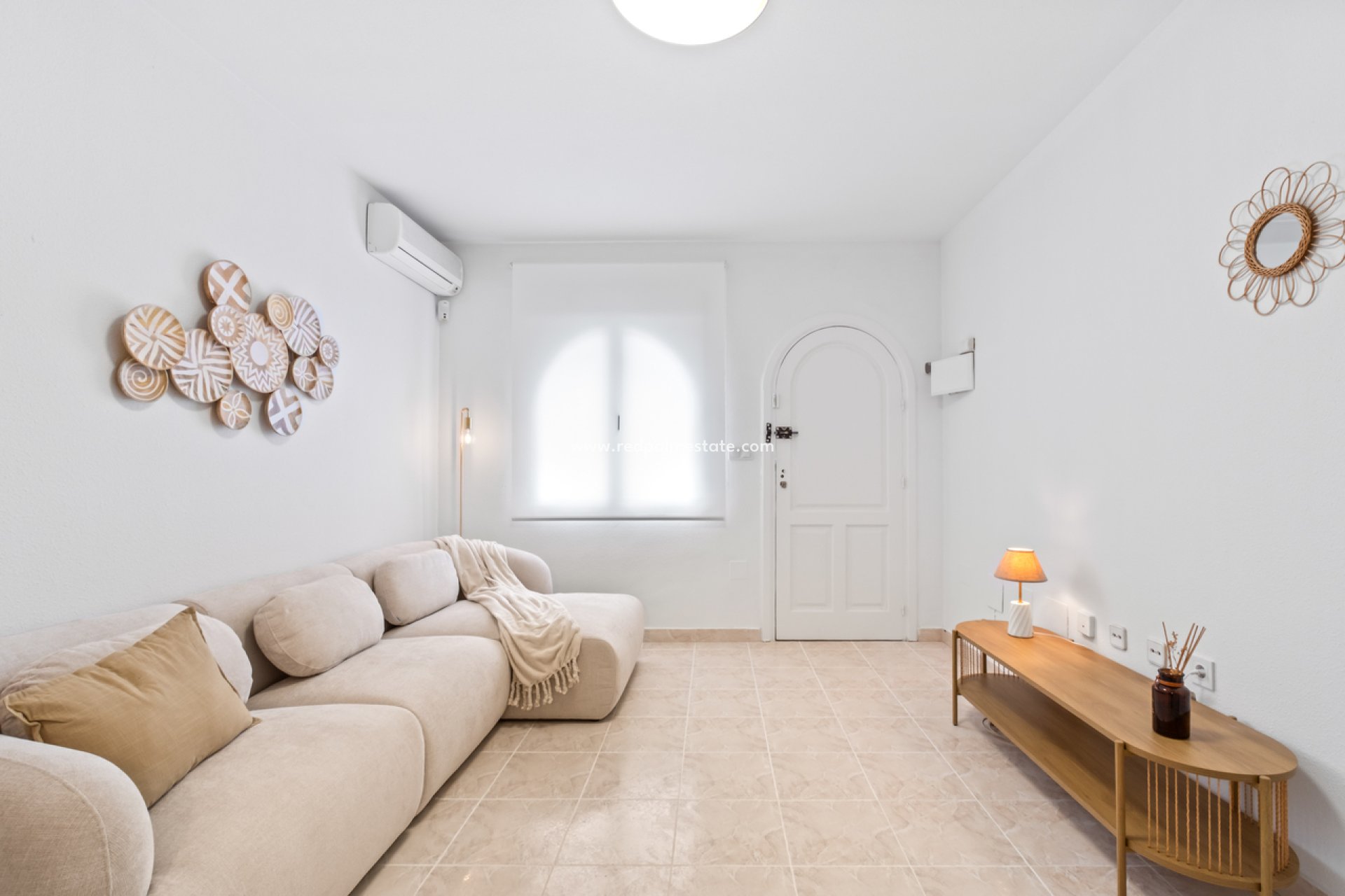 Resale - Town House -
Orihuela Costa - Inland