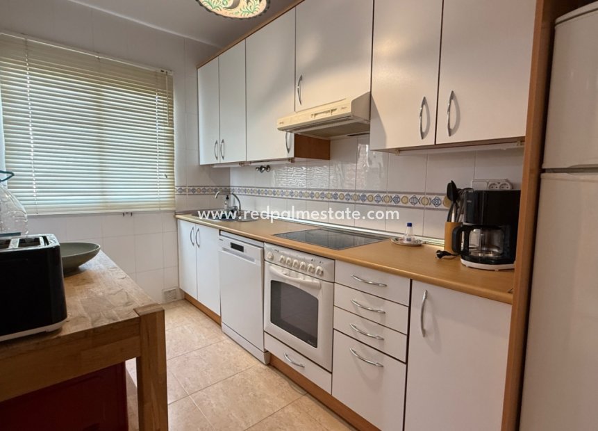 Resale - Town House -
Orihuela Costa - Inland