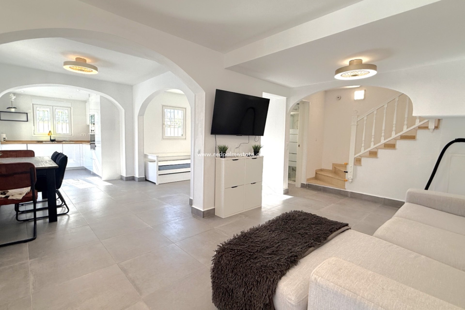 Resale - Town House -
Orihuela Costa - Inland